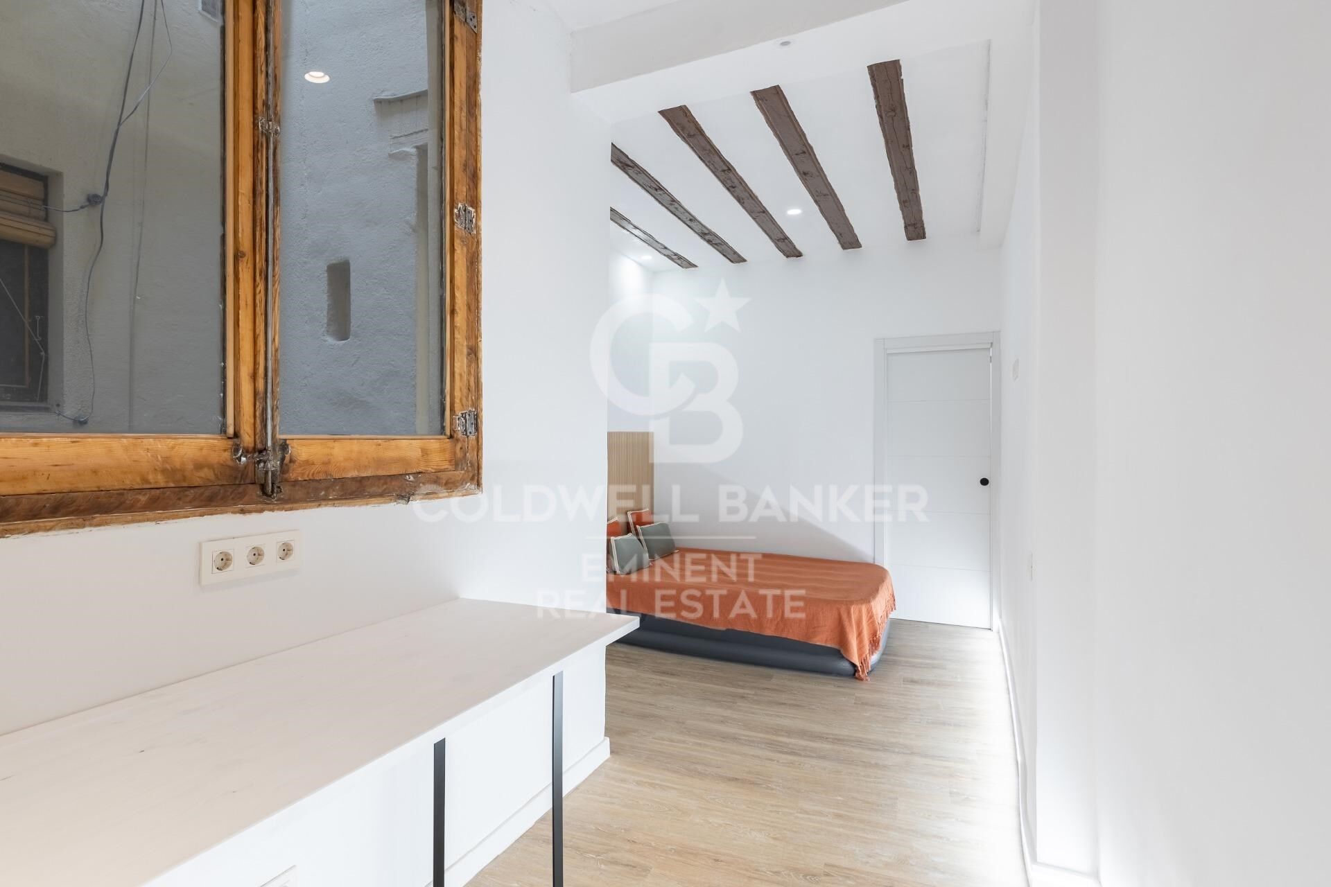 Charming renovated flat in a typical building in Santa Caterina and La Ribera