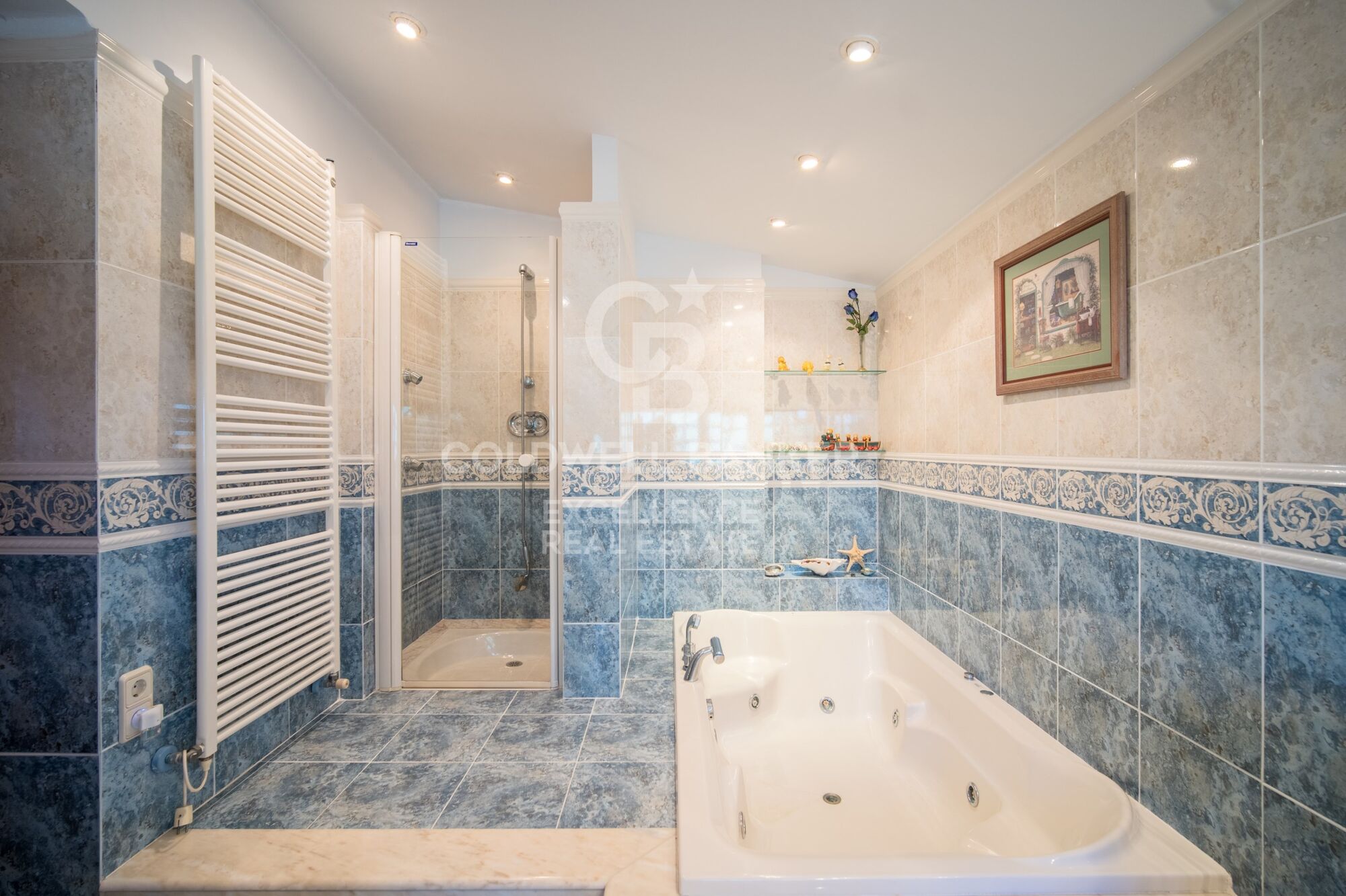 Exclusiva Villa de lujo en Chiva con piscina y vistas espectaculares