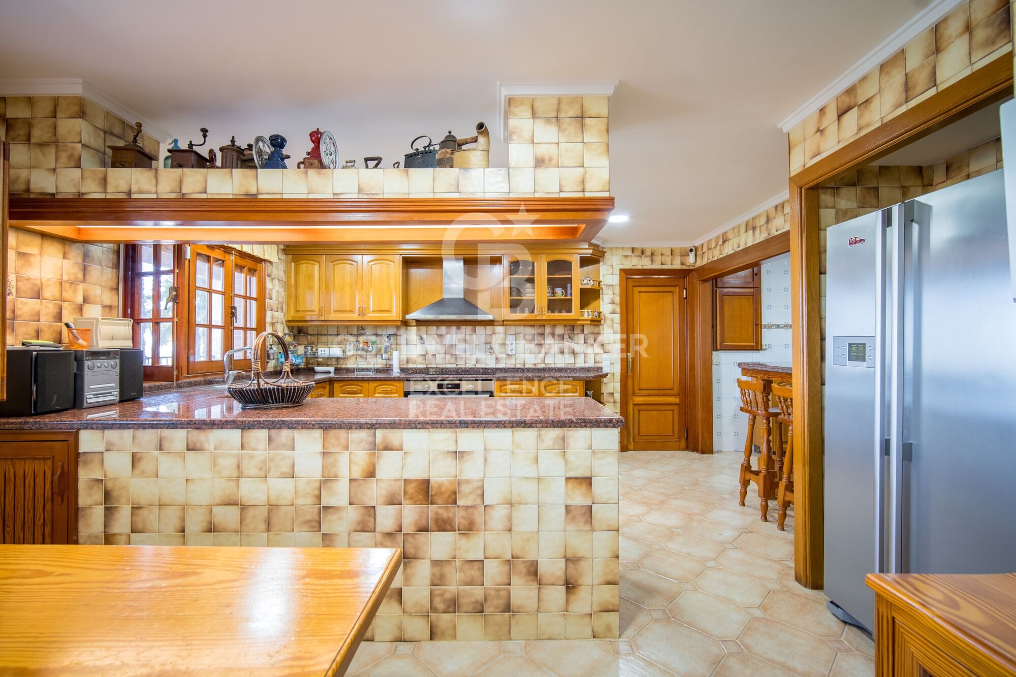 Exclusiva Villa de lujo en Chiva con piscina y vistas espectaculares