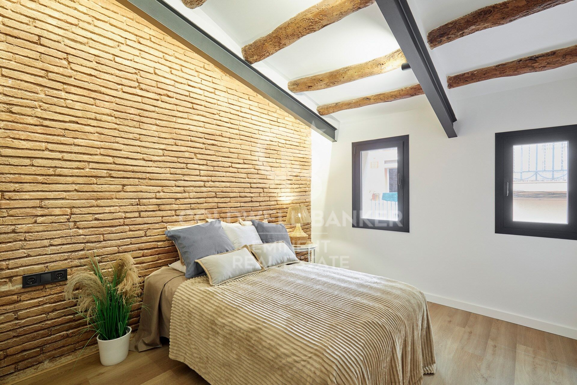 Dúplex D1 , obra nueva de 96m² con solarium y piscina comunitaria