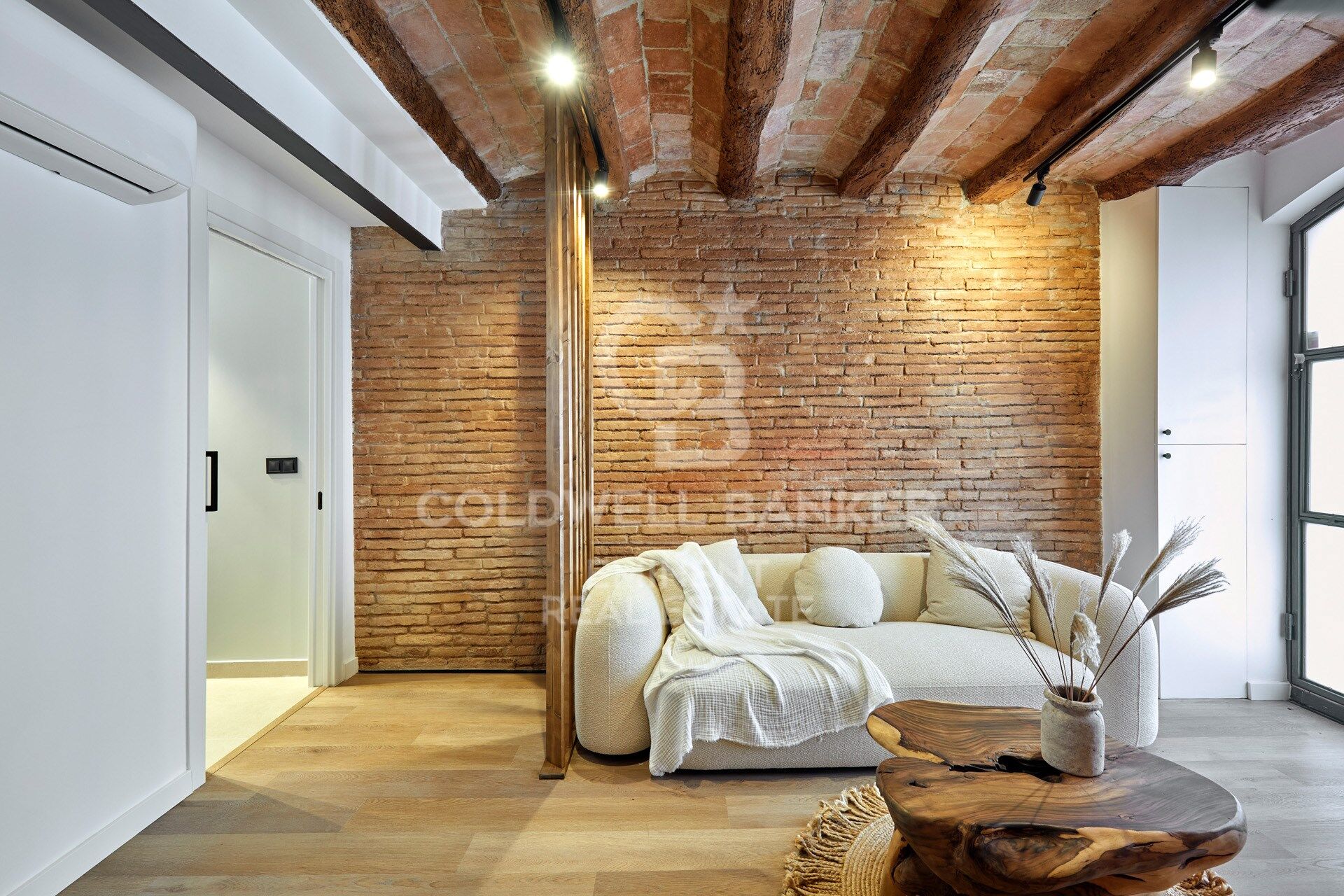 Dúplex D1 , obra nueva de 96m² con solarium y piscina comunitaria