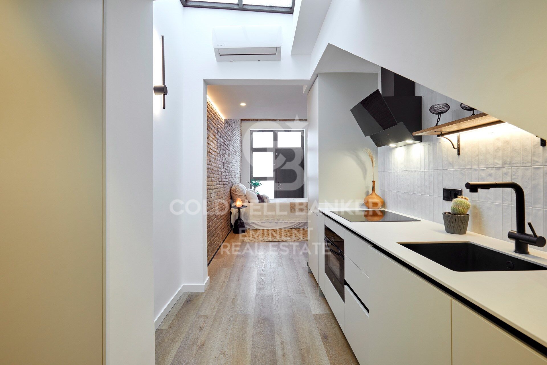 96 m² Duplex mit Privater Terrasse und Gemeinschaftspool - Sants