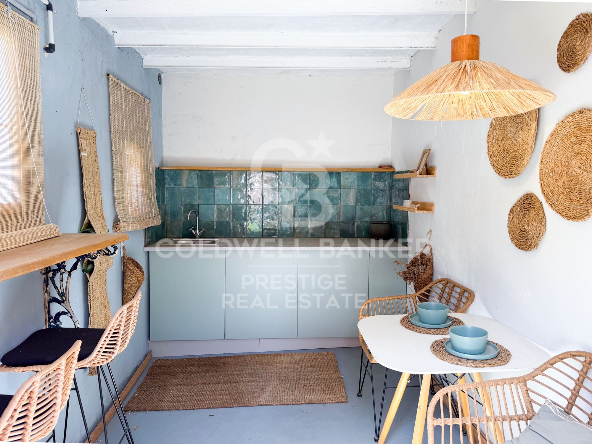 Appartement rénové à vendre avec grande terrasse à l'Eixample Barcelone