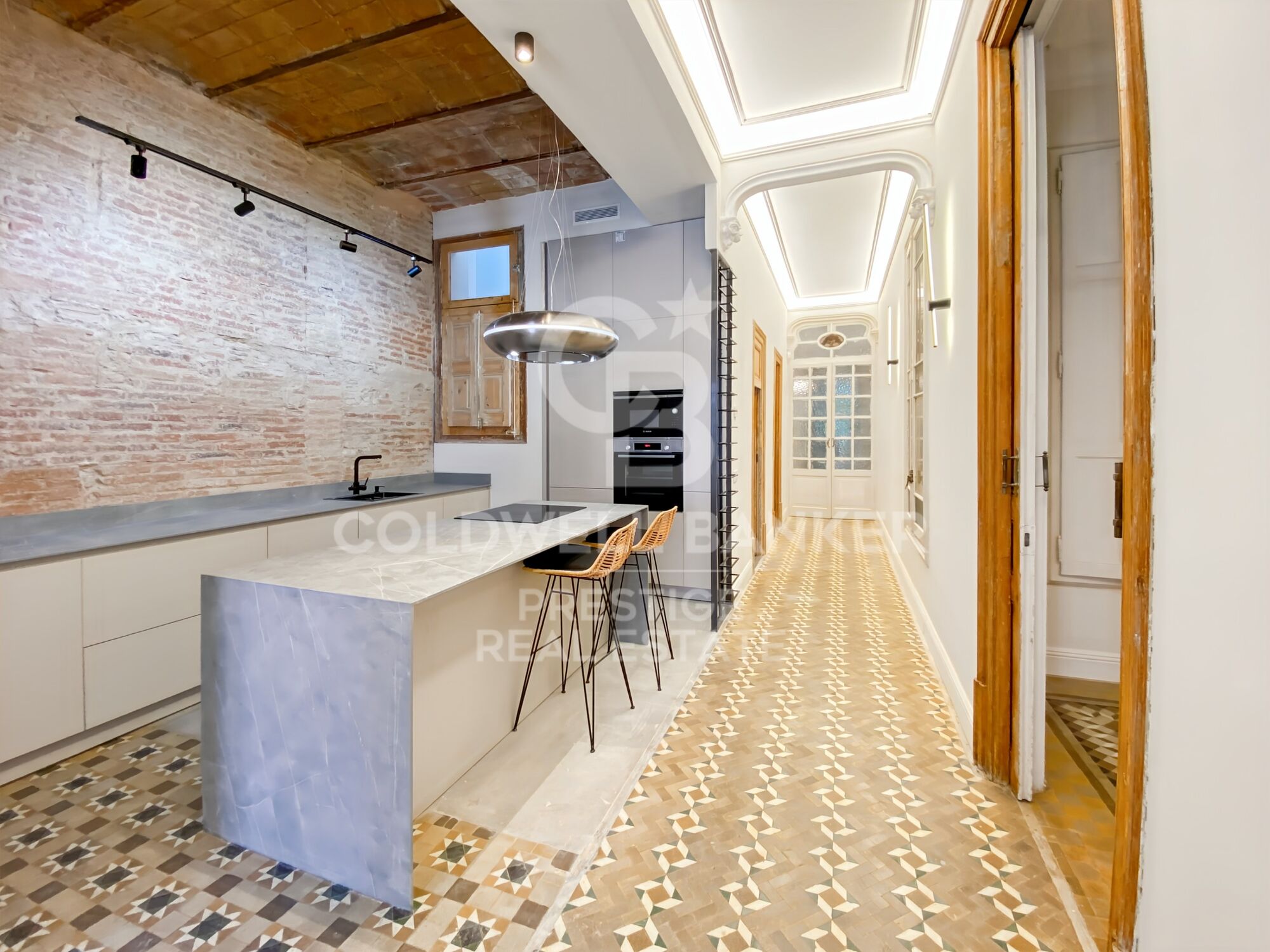 Piso reformado con gran terraza en Eixample Esquerra , Barcelona
