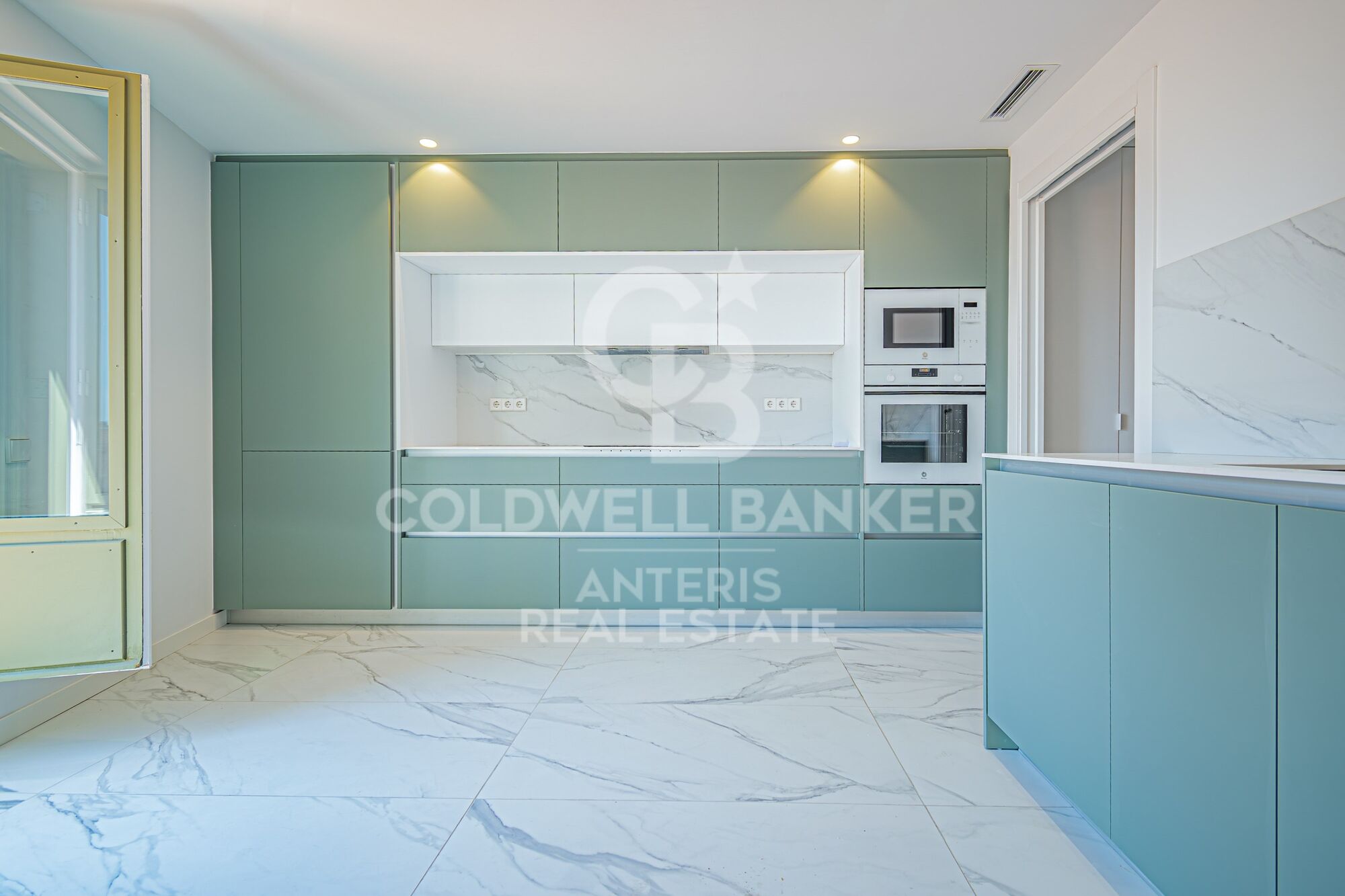 Penthouse 4 Bedrooms Sale Barcelona