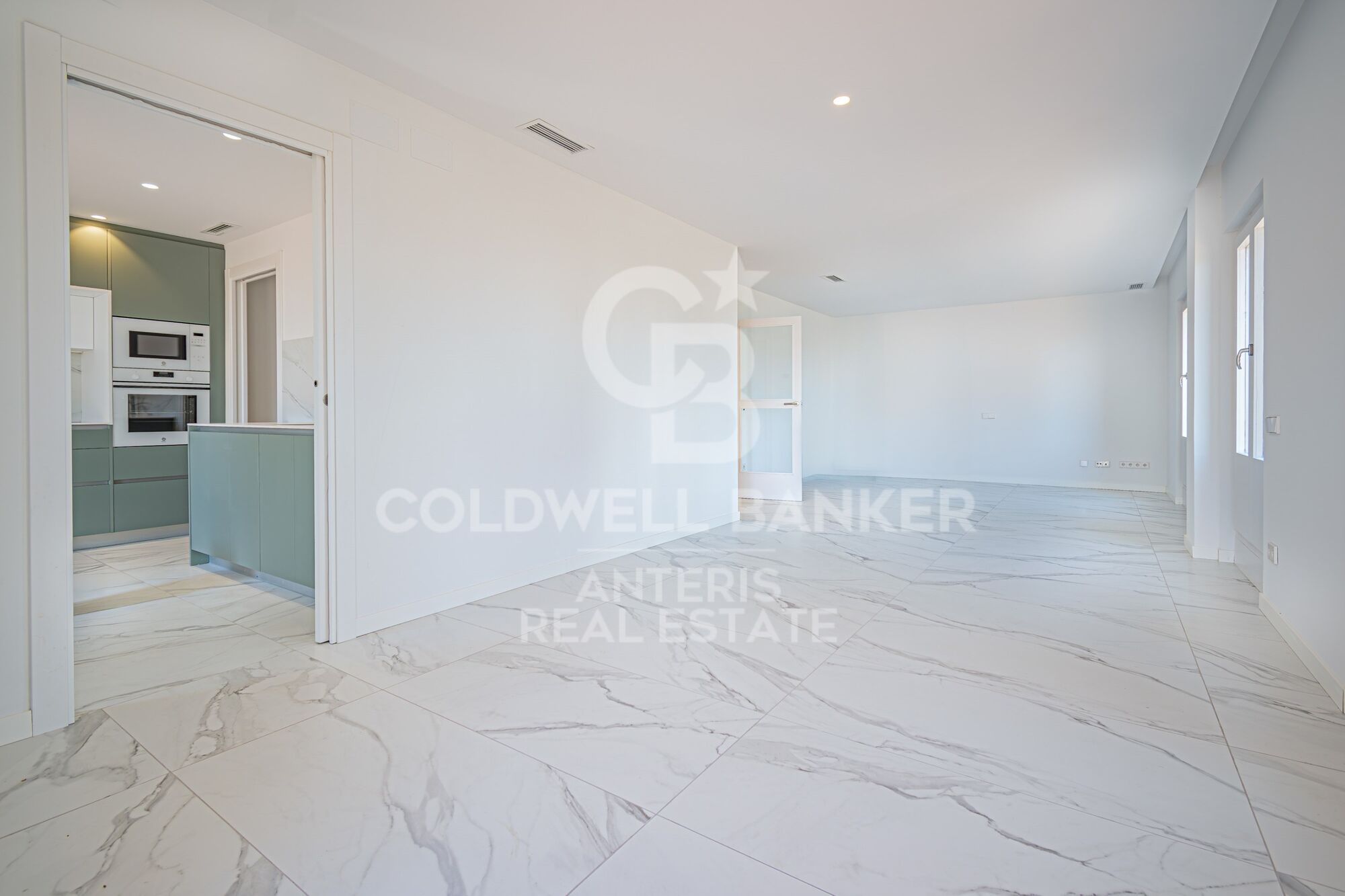 Penthouse 4 Bedrooms Sale Barcelona