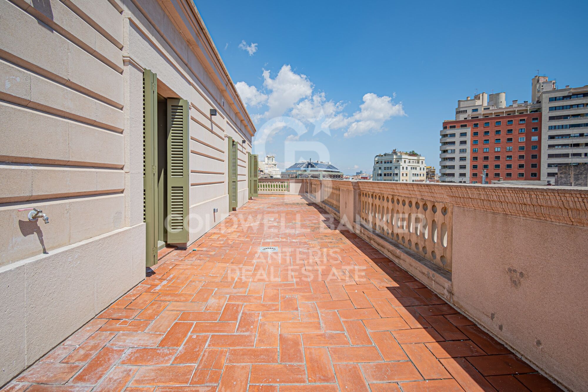 Penthouse 4 Bedrooms Sale Barcelona