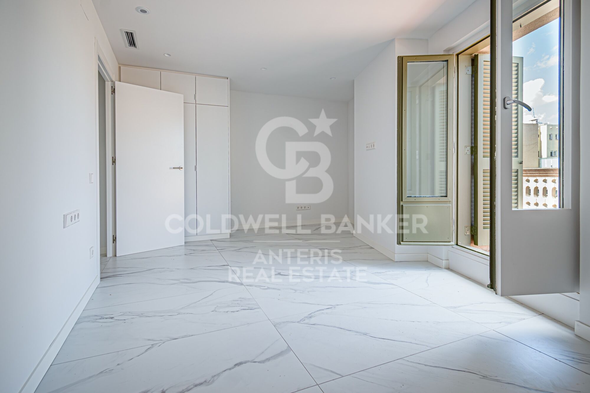 Penthouse 4 Bedrooms Sale Barcelona