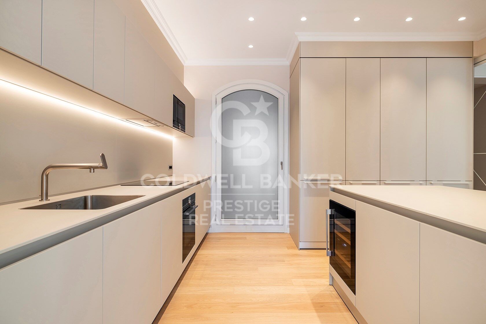 Last units facing the Port of Barcelona.