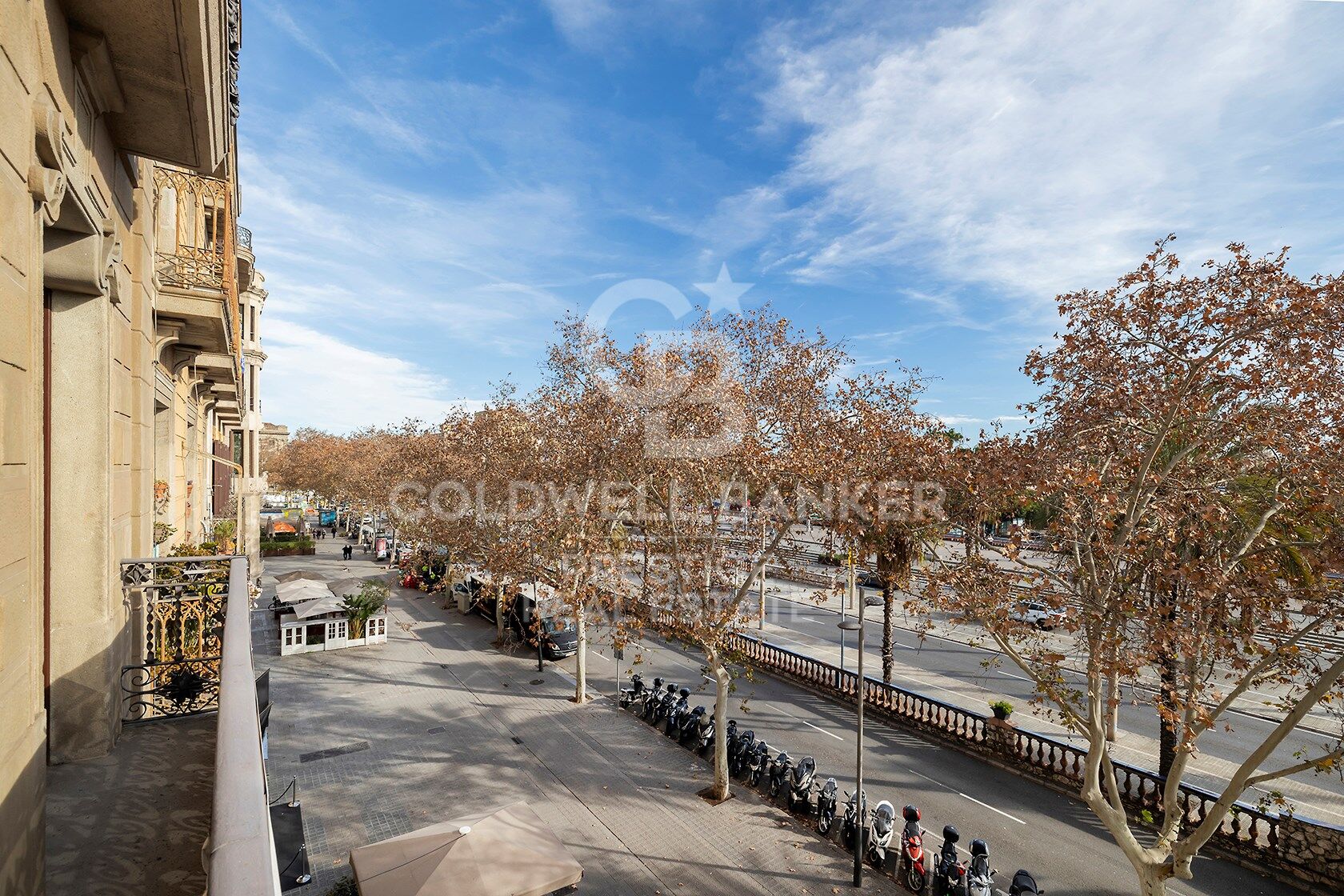 Last units facing the Port of Barcelona.
