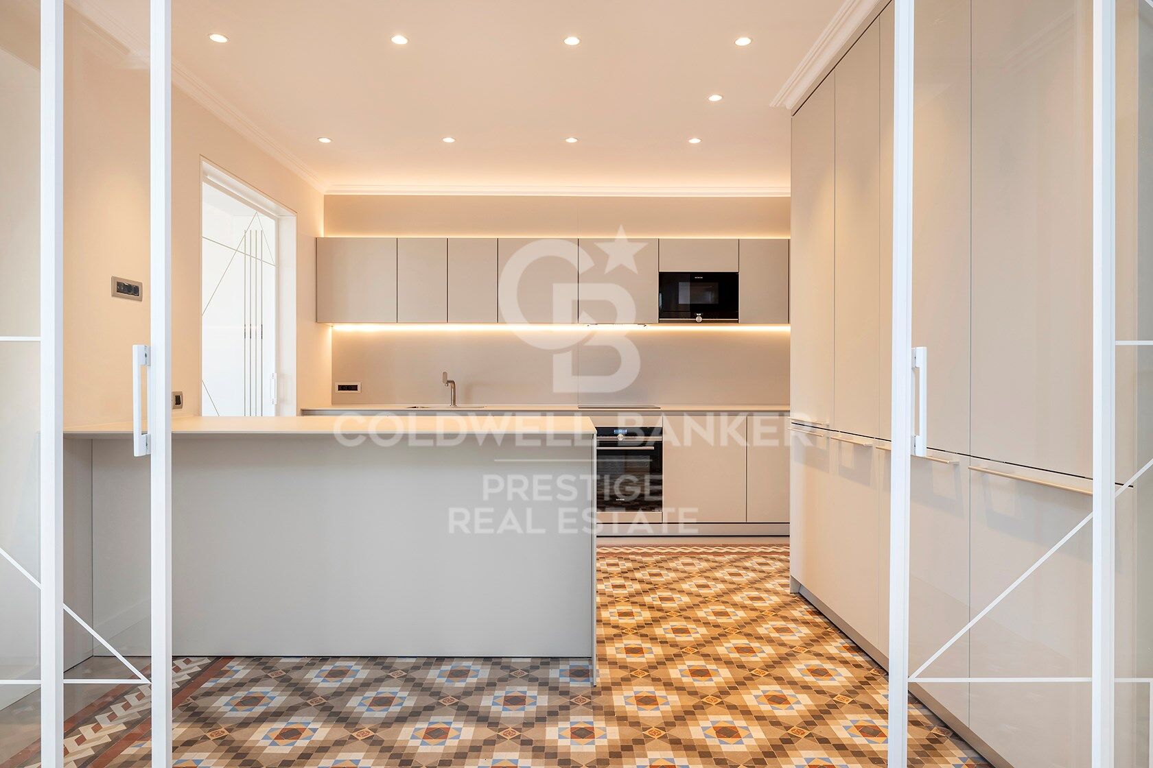 Dernières unités face au Port de Barcelone.