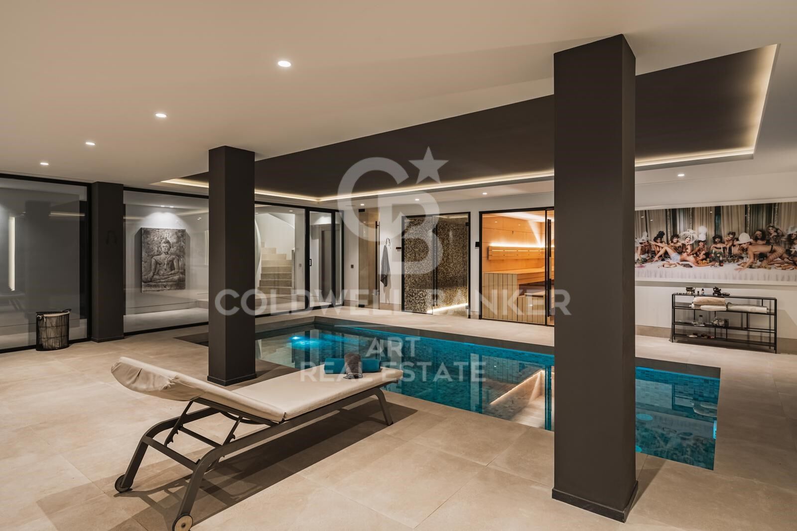 Contemporary luxury villa with panoramic views on frontline golf in La Alqueria