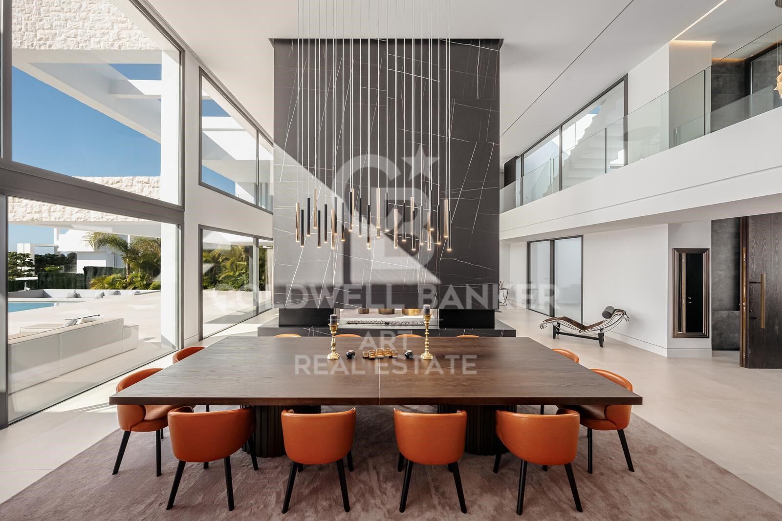 Contemporary luxury villa with panoramic views on frontline golf in La Alqueria