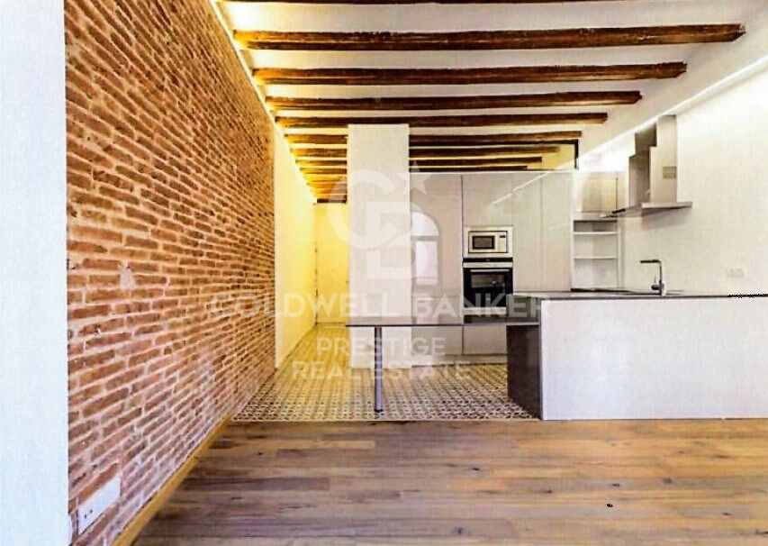 Renovated apartment in the heart of El Raval ,Barcelona