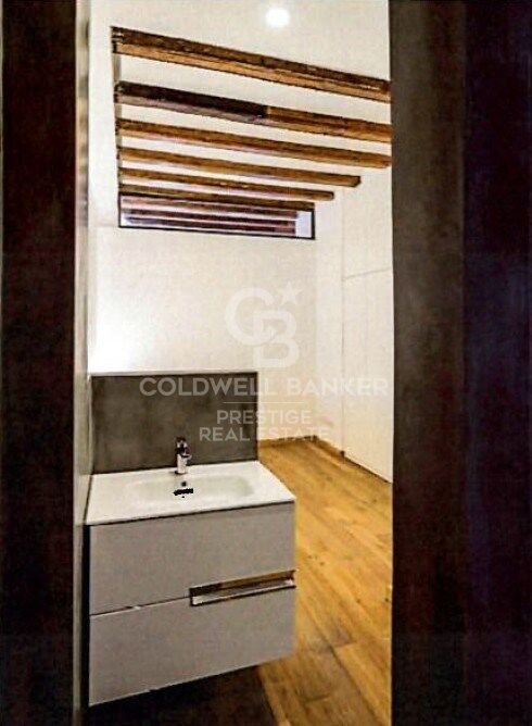 Renovated apartment in the heart of El Raval ,Barcelona
