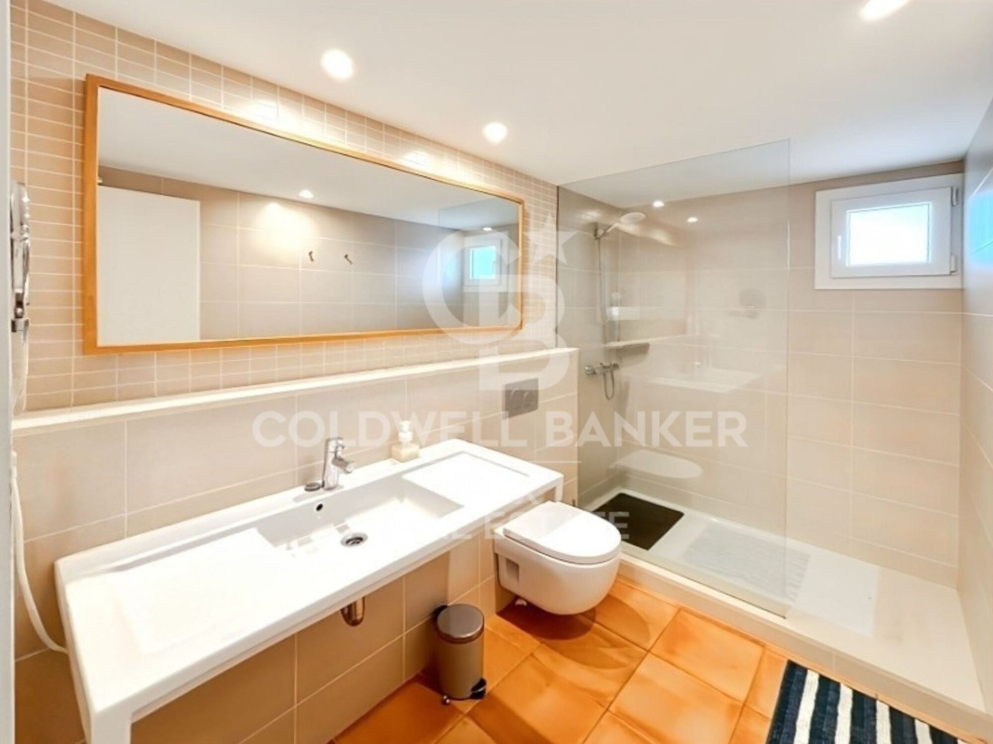 House very close to the beach with sea view and garage in Cadaqués