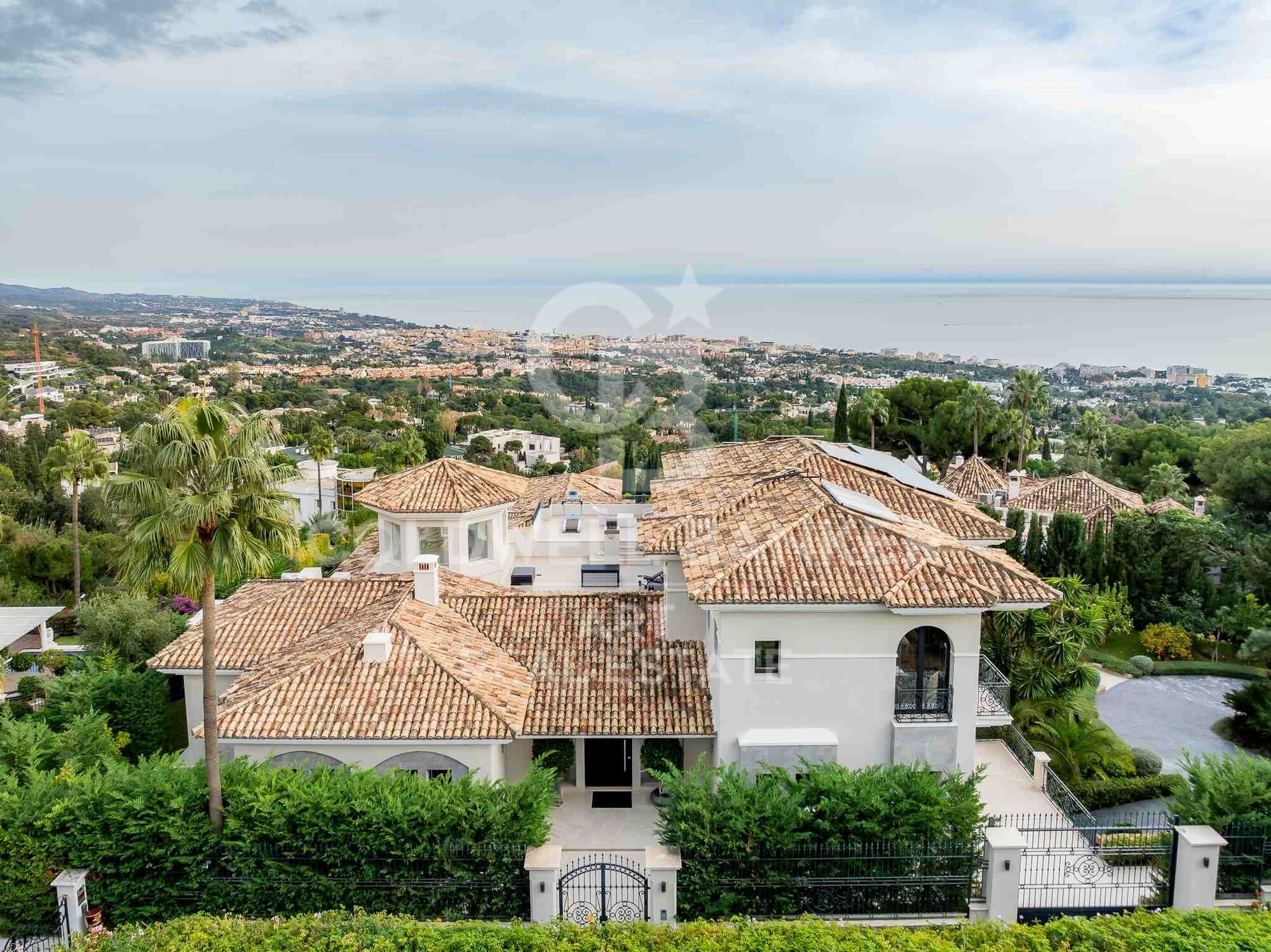 Elegant Mediterranean villa with panoramic sea views in exclusive Sierra Blanca, Marbella
