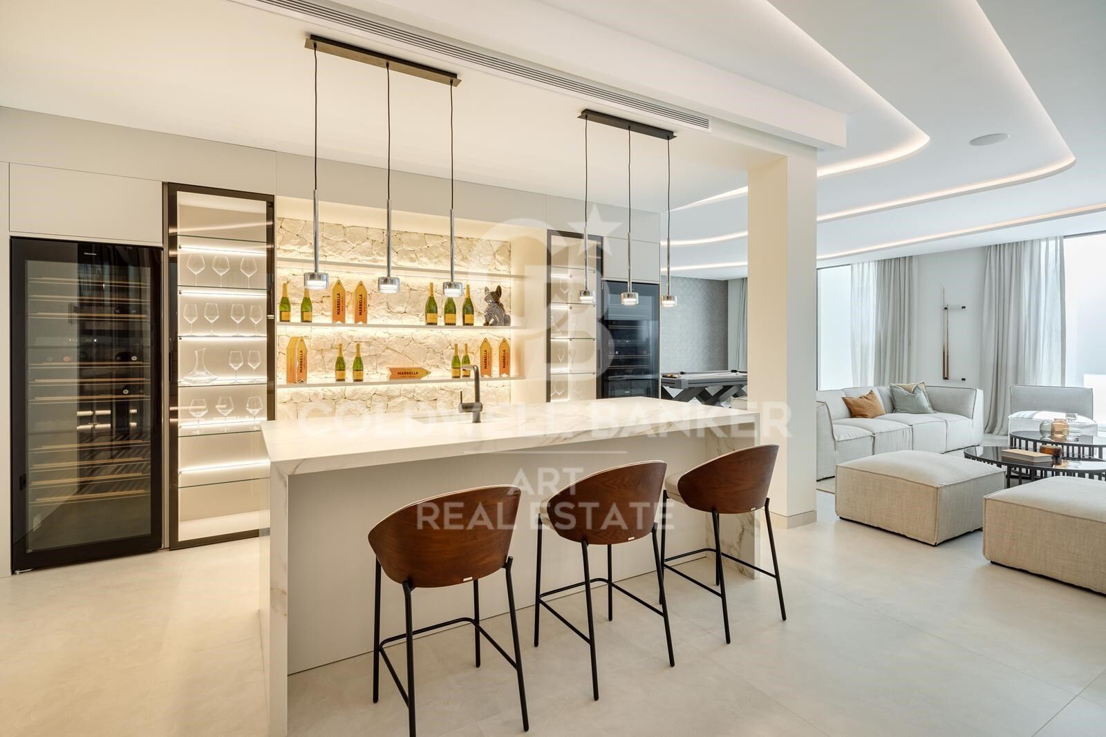 Außergewöhnliche Villa in erster Golflinie am Las Brisas Golf Club, Nueva Andalucía