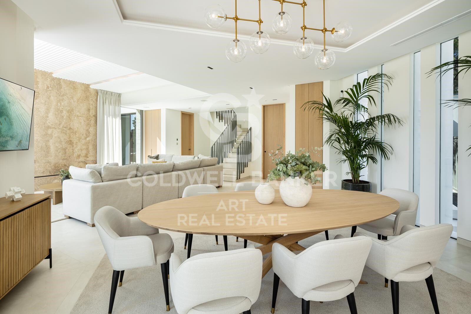 Frontline golf luxury signature villa in Las Brisas, Nueva Andalucía