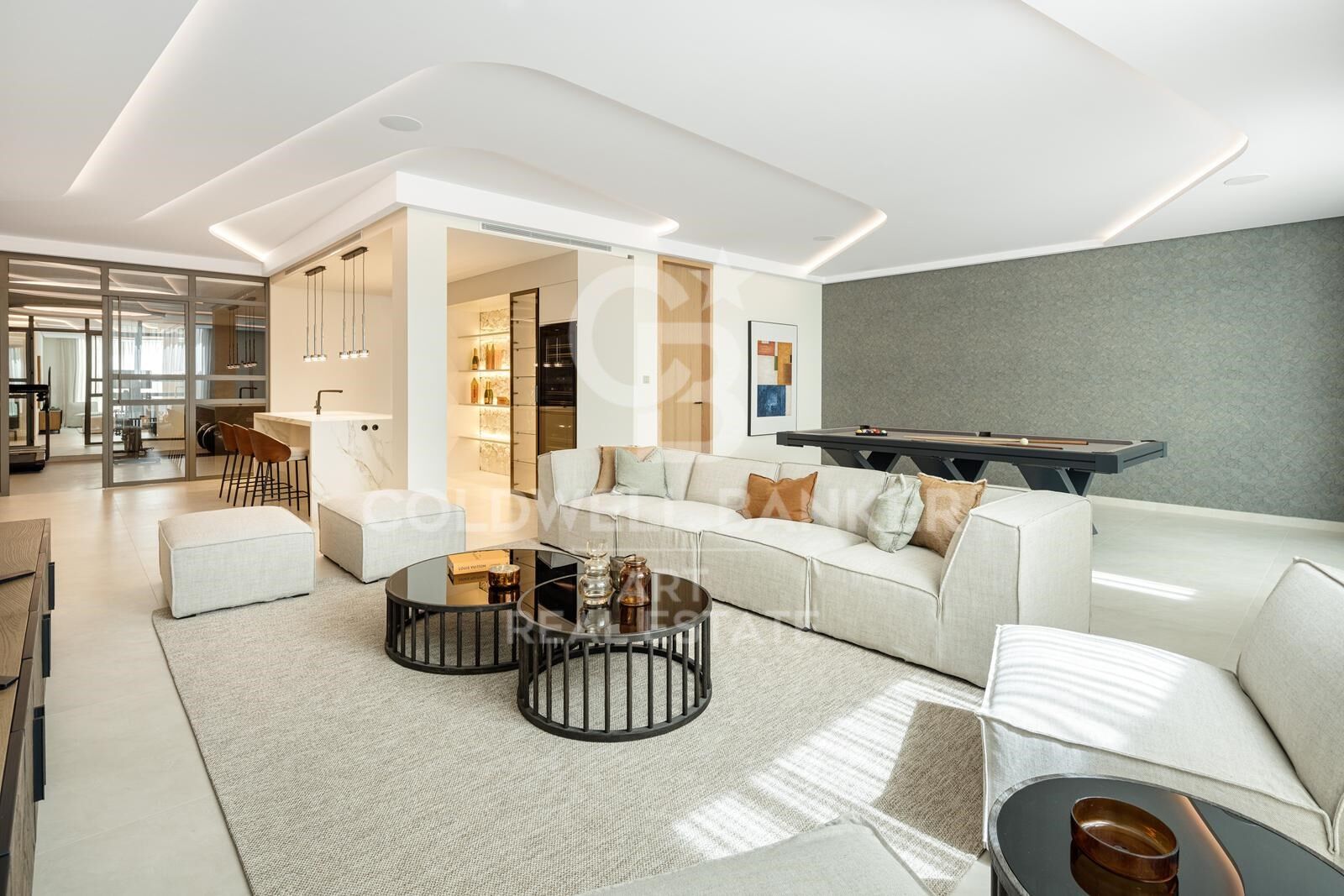 Frontline golf luxury signature villa in Las Brisas, Nueva Andalucía