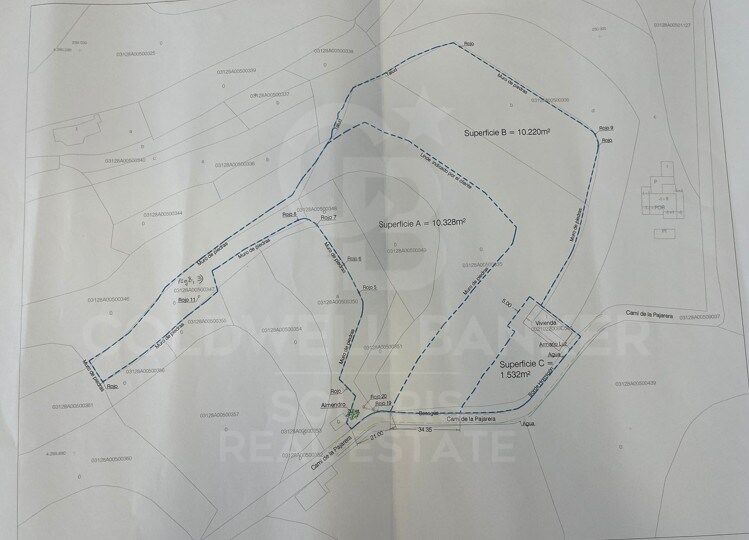 ZWEI GRUNDSTÜCKE MIT SEELE UND UNENDLICHER AUSSICHT - 20.000 m², aufgeteilt in zwei Grundstücke von je 10.000 m²
