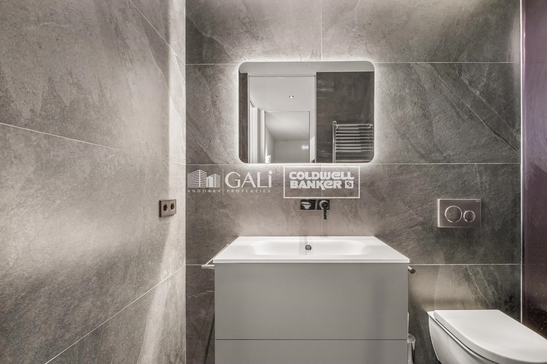 Apartment 2 Bedrooms Sale Andorra la Vella