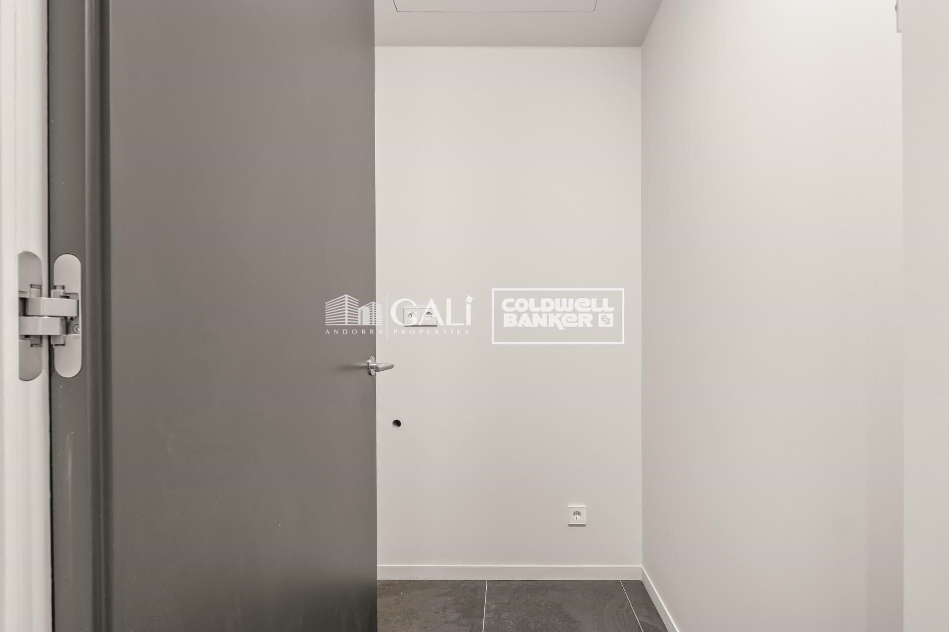 Apartment 2 Bedrooms Sale Andorra la Vella