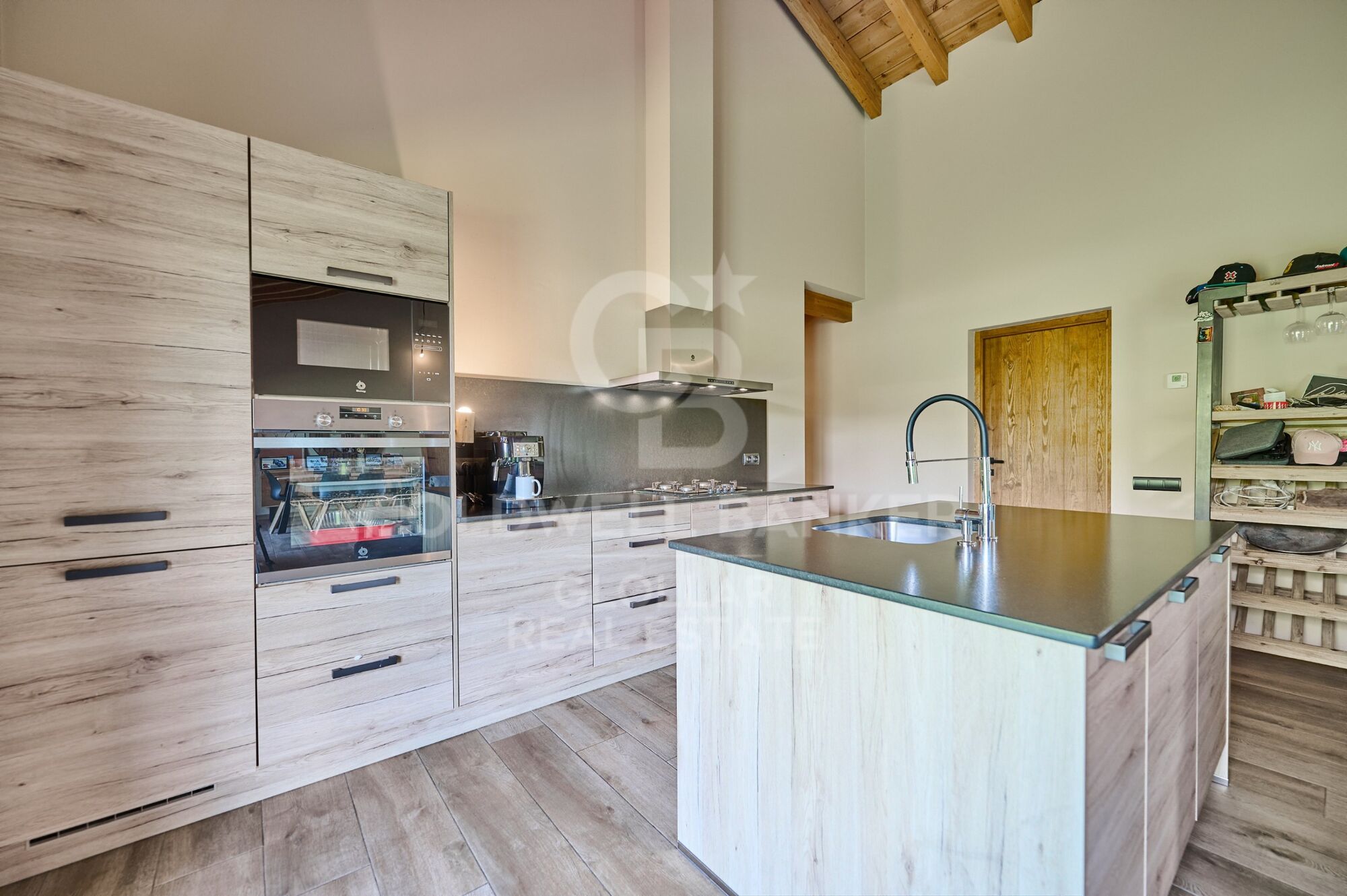 House 3 Bedrooms Sale Bourg-Madame