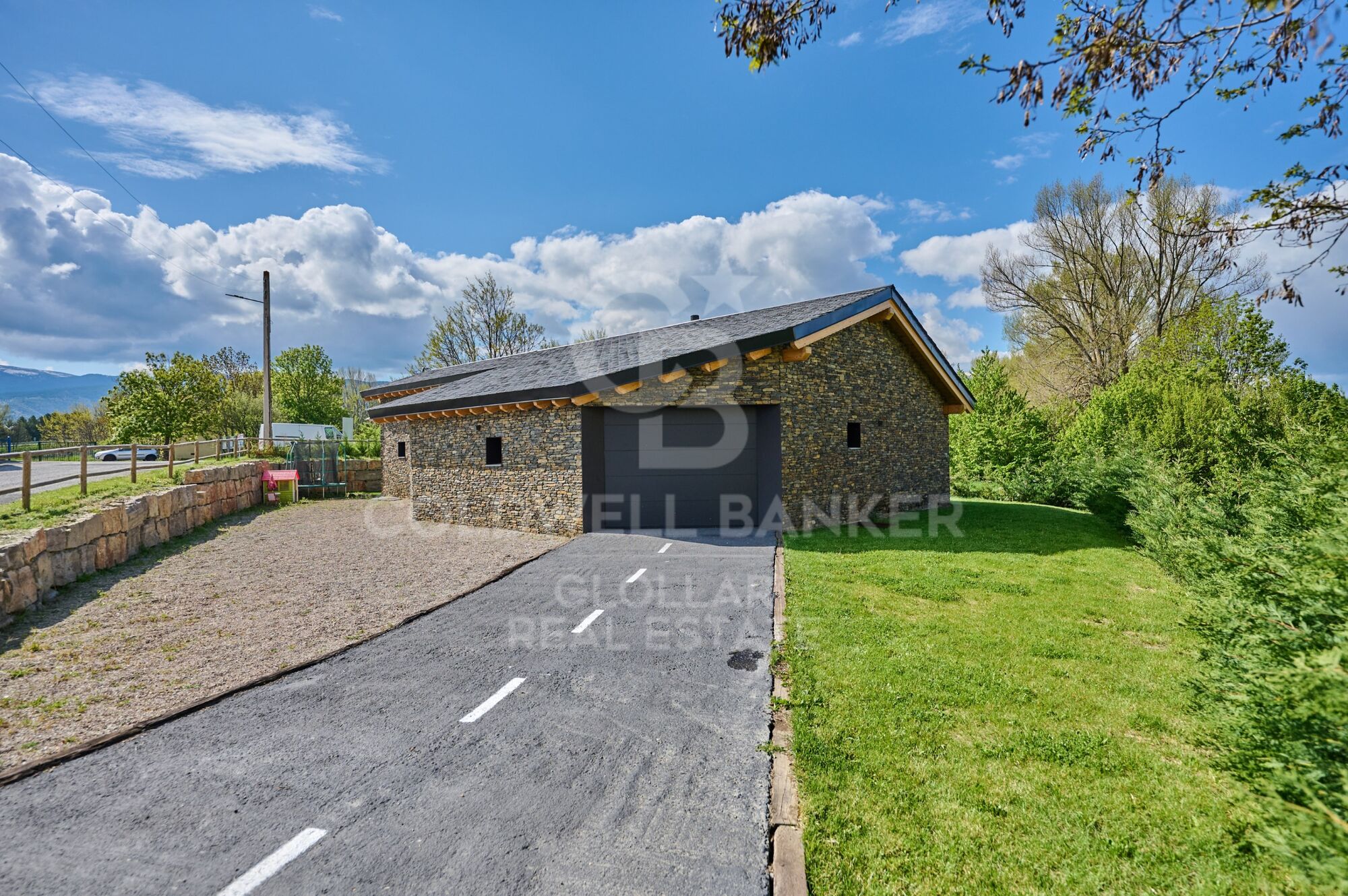 House 3 Bedrooms Sale Bourg-Madame