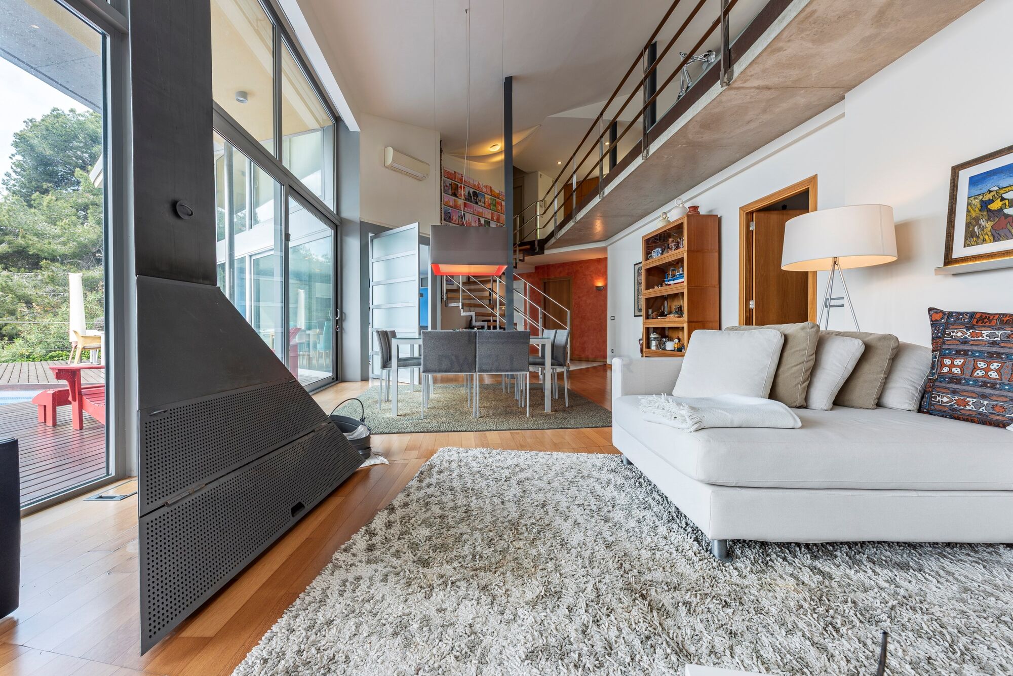 Contemporary villa with panoramic sea views in Tarragona