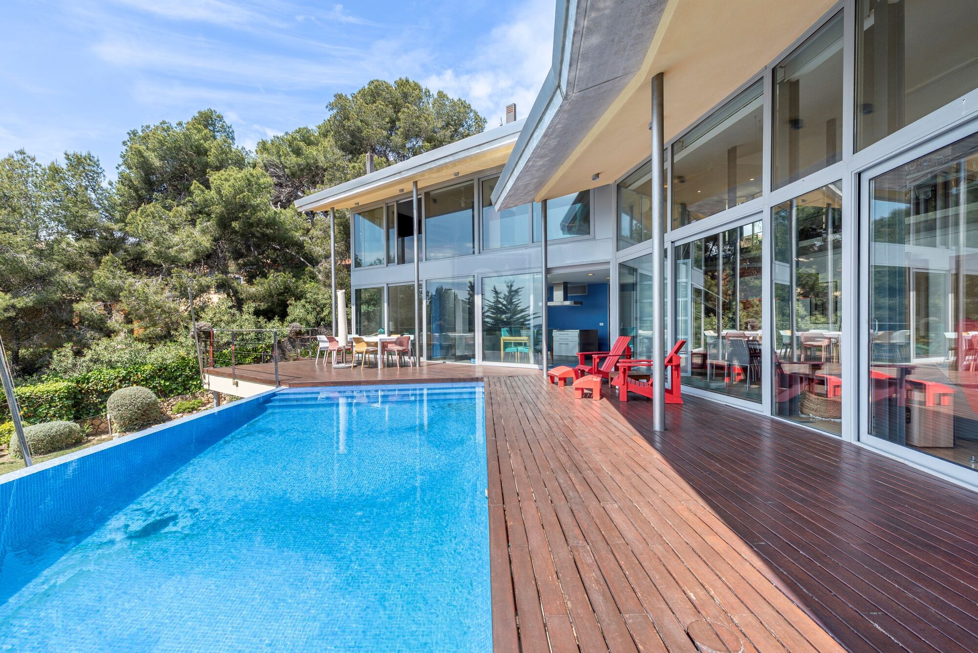Moderne Villa mit Panoramablick auf das Meer in Tarragona