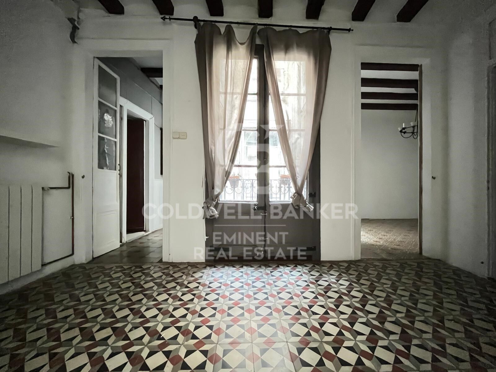 Magnifique appartement au charme historique à rénover, Carrer de Ferran, Quartier Gothique