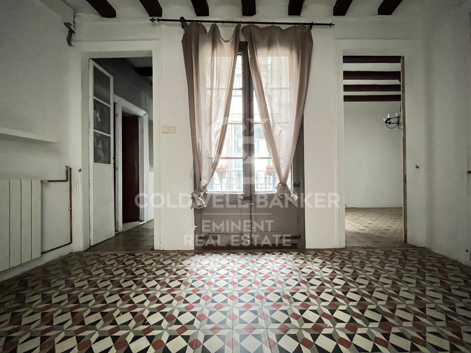 Magnifique appartement au charme historique à rénover, Carrer de Ferran, Quartier Gothique