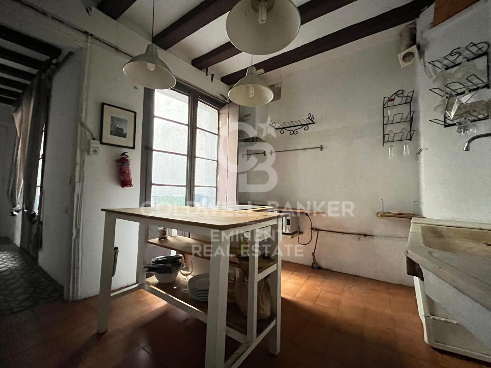 Wunderschöne Wohnung mit historischem Charme zur Renovierung in der Carrer de Ferran, Gotisches Viertel
