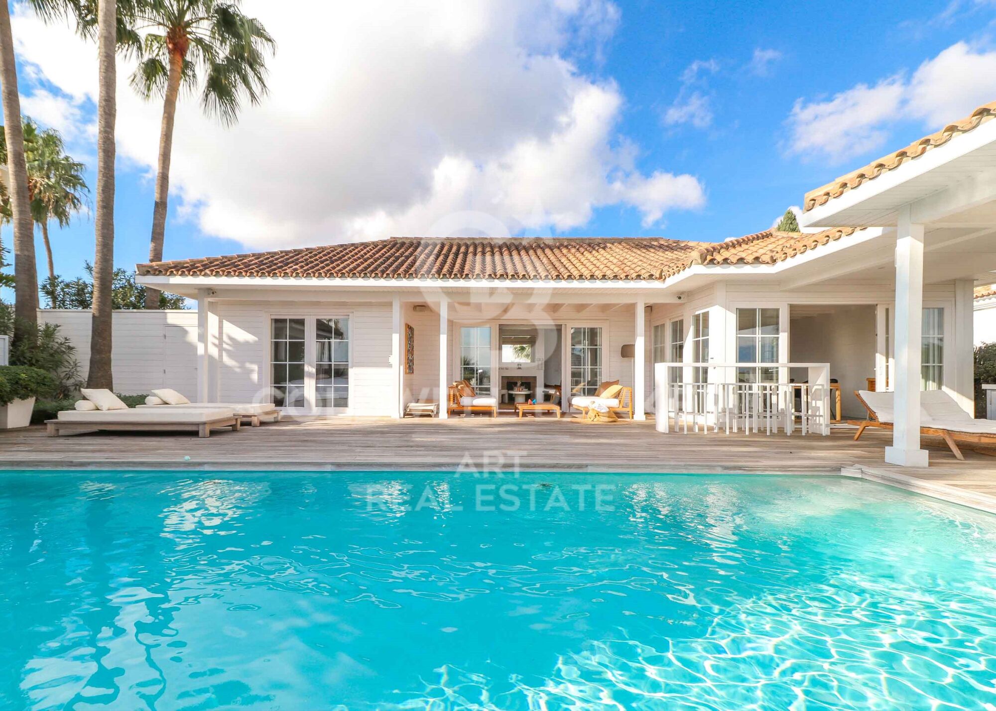 Élégante villa unique en son genre avec vue sur la mer à La Alquería, Benahavís