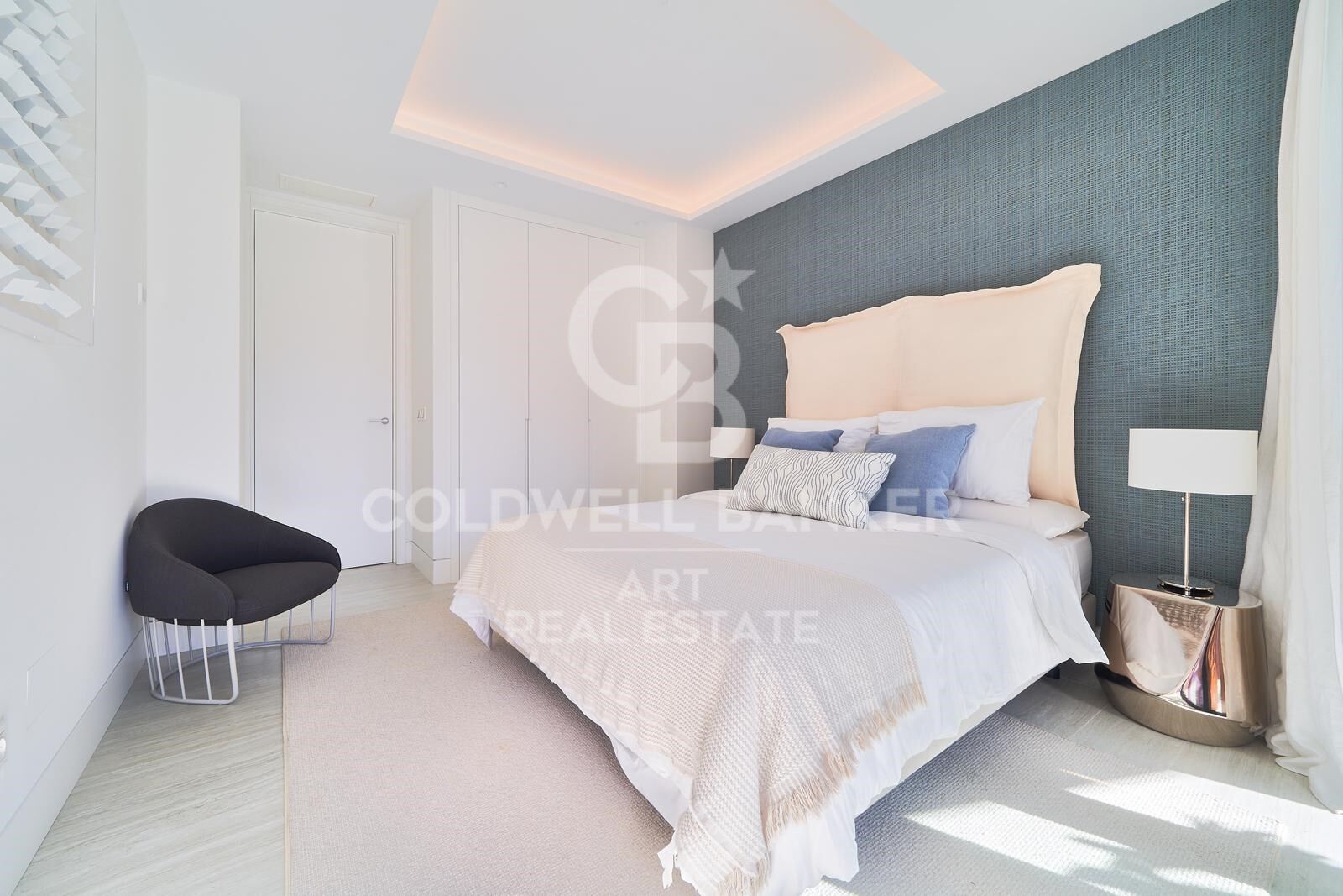 Superbes appartements de luxe dans un emplacement privilégié avec accès direct à la plage, Estepona