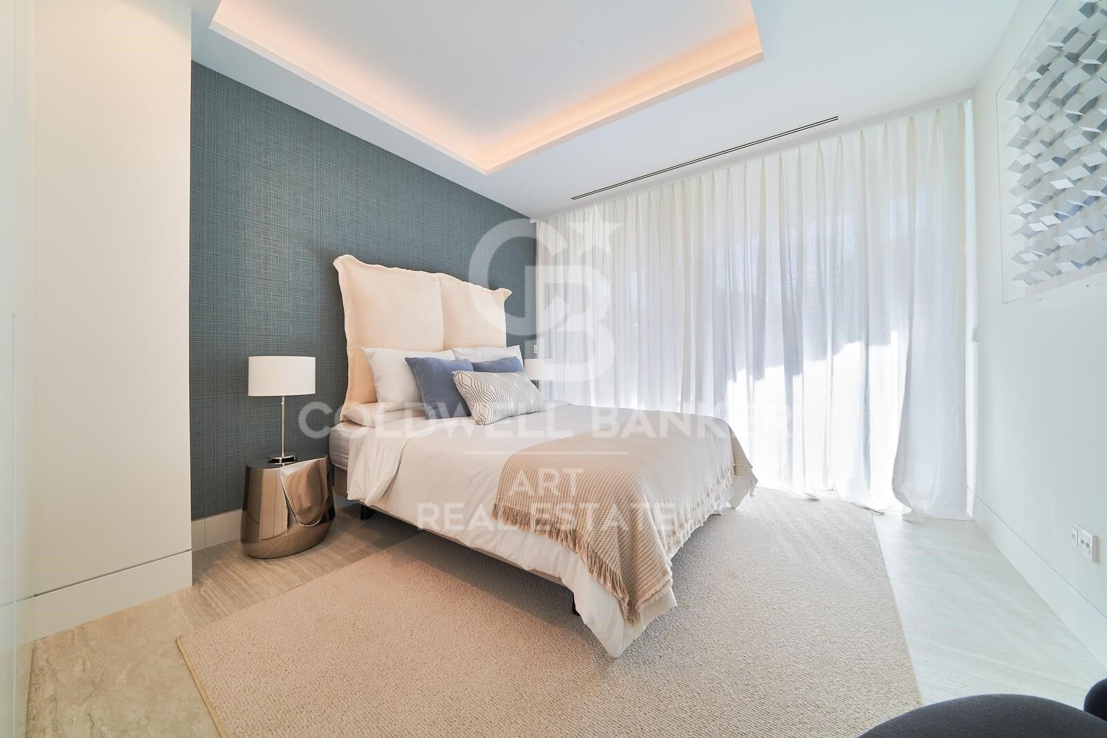 Superbes appartements de luxe dans un emplacement privilégié avec accès direct à la plage, Estepona
