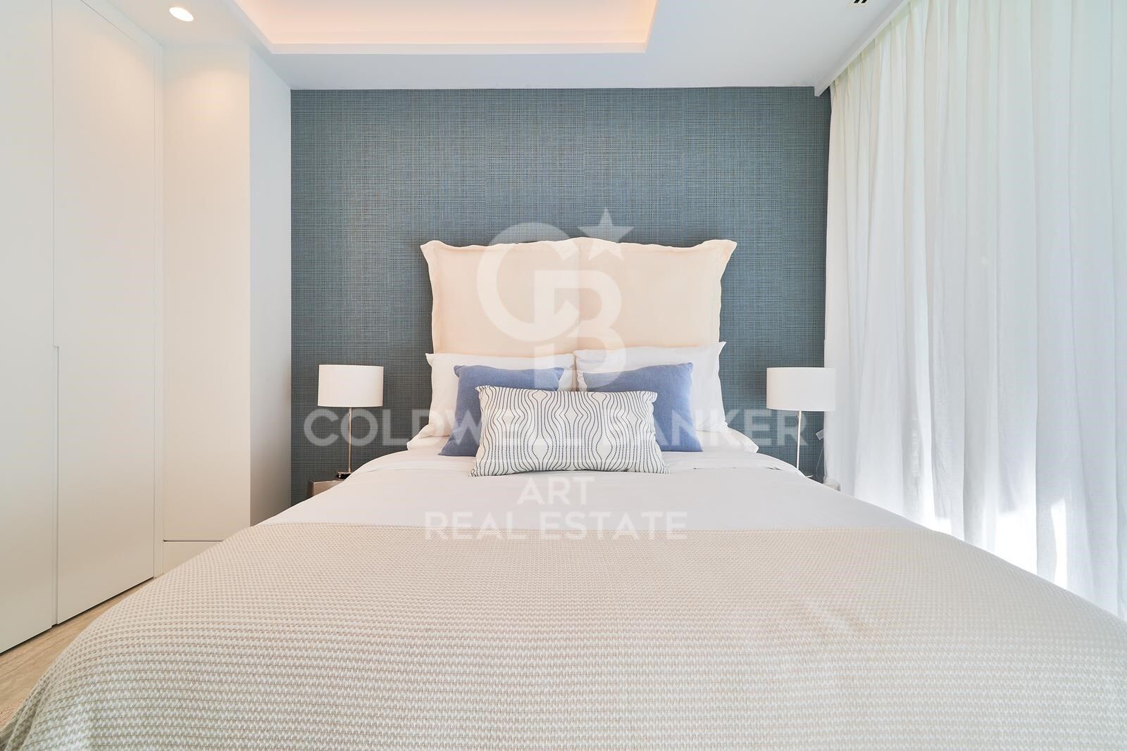Superbes appartements de luxe dans un emplacement privilégié avec accès direct à la plage, Estepona