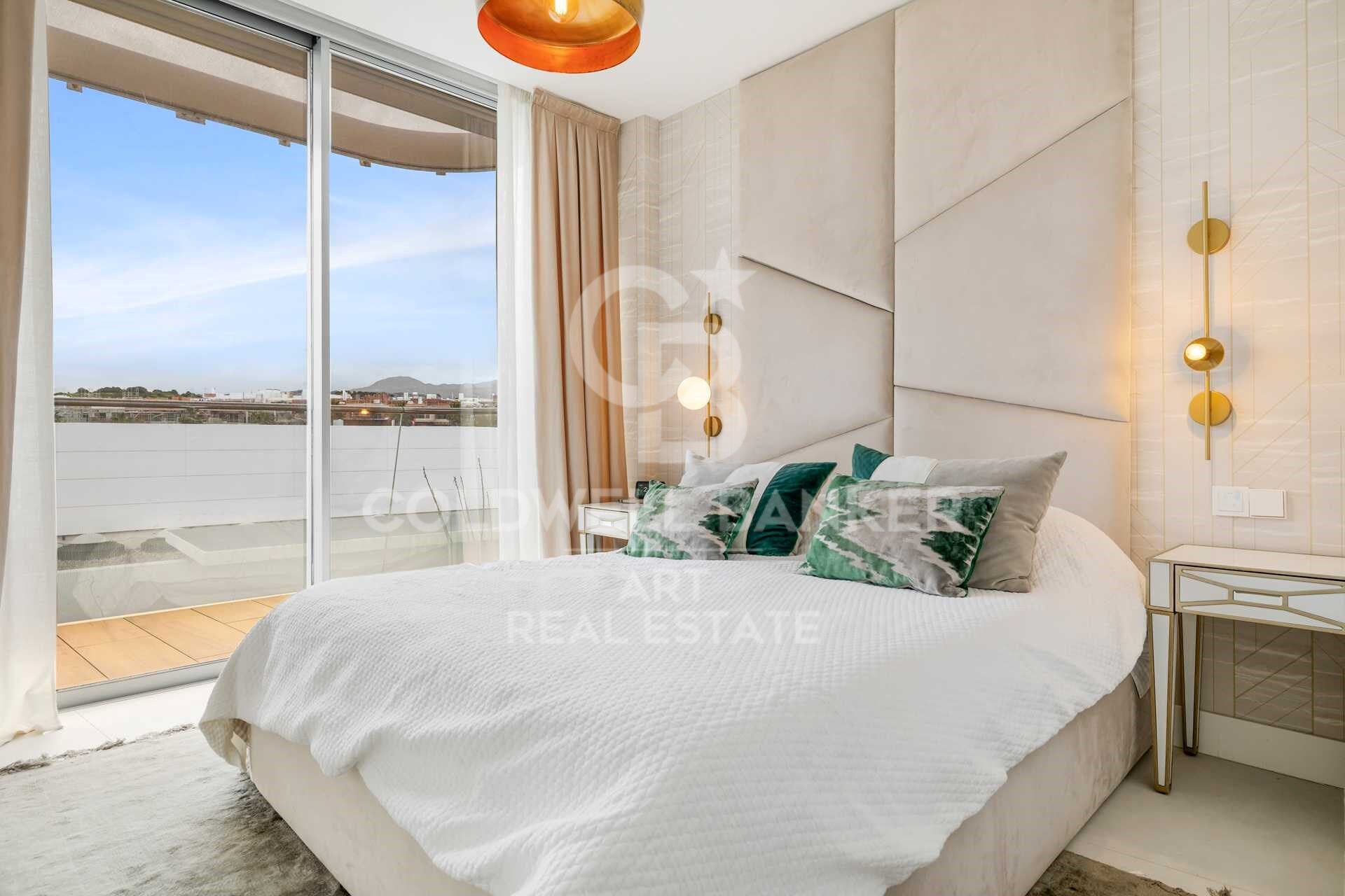 Exquisito apartamento en primera línea de playa en Estepona