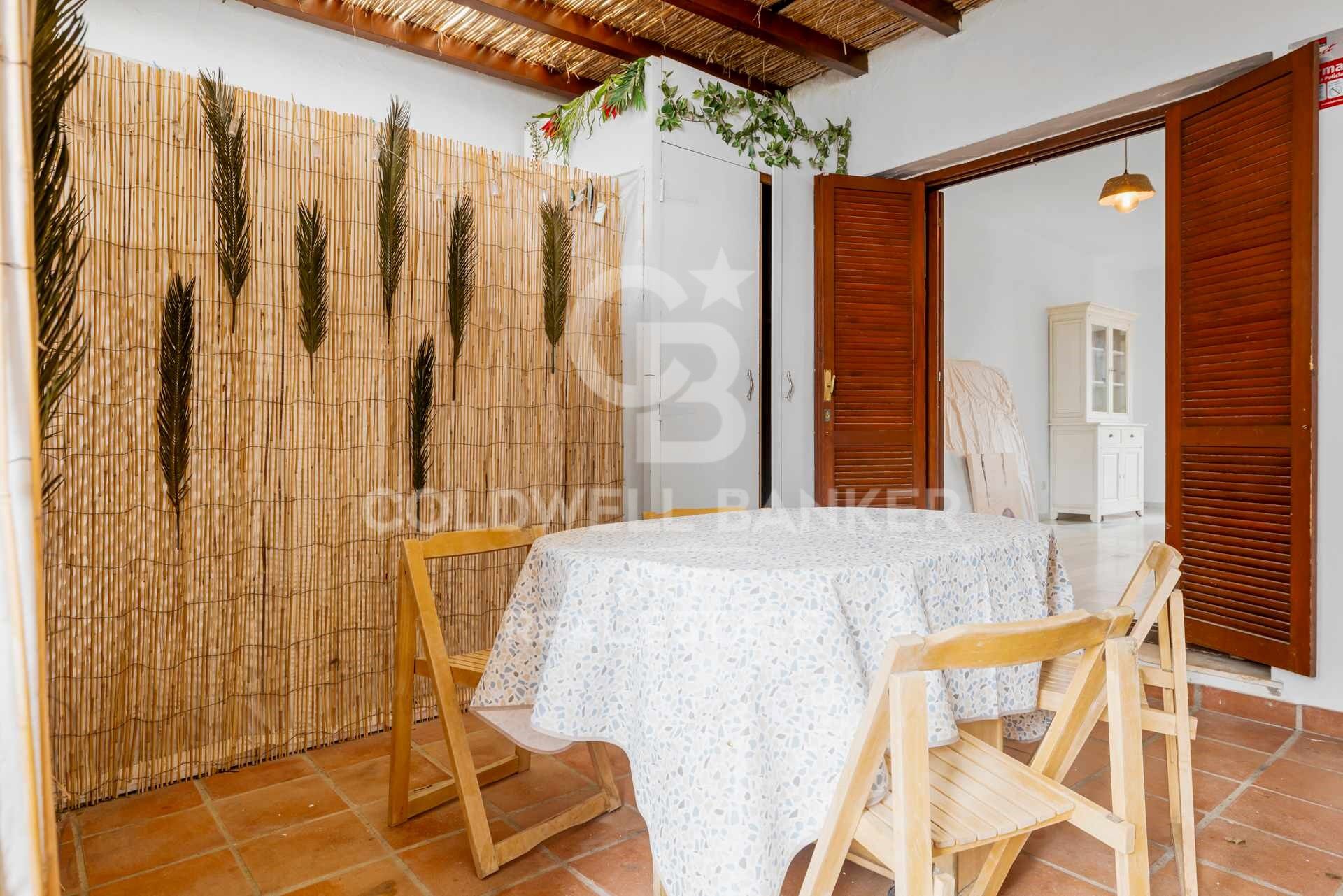 Investment opportunity in frontline beach community, Estepona West