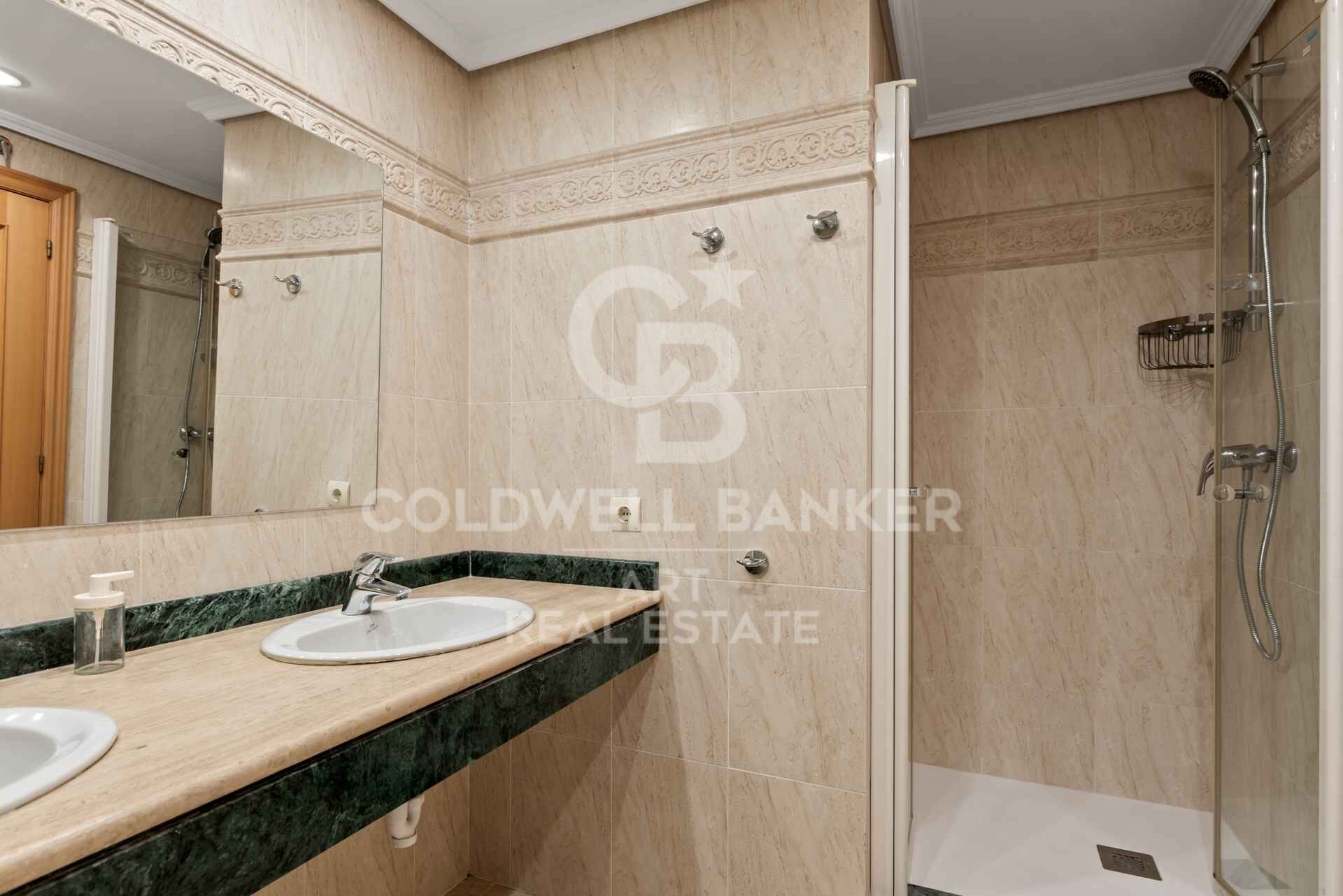 Elegantes 2-Schlafzimmer-Apartment in Selwo, Neue Goldene Meile - Estepona