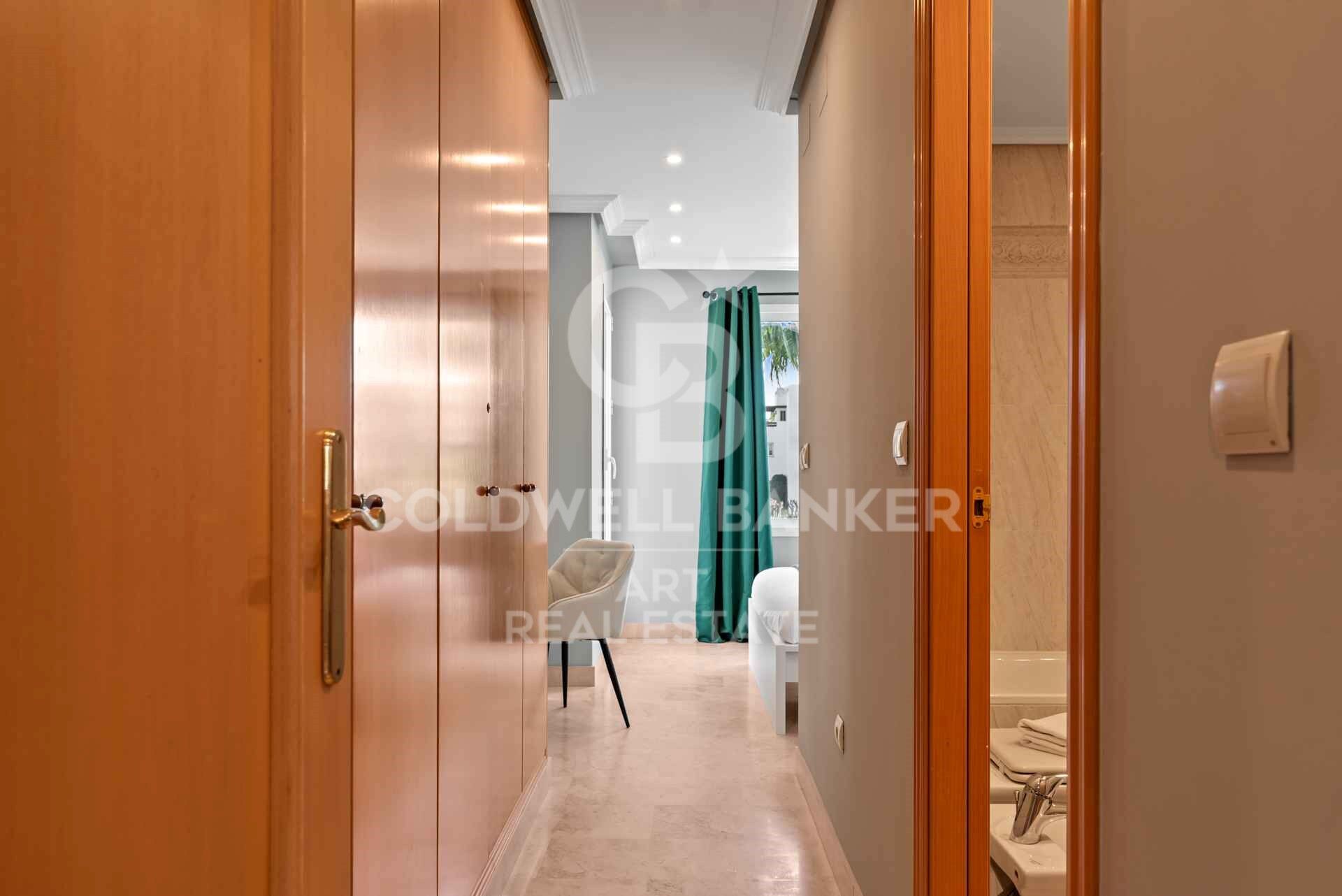 Elegante apartamento de 2 dormitorios en Selwo, Nueva Milla de Oro - Estepona