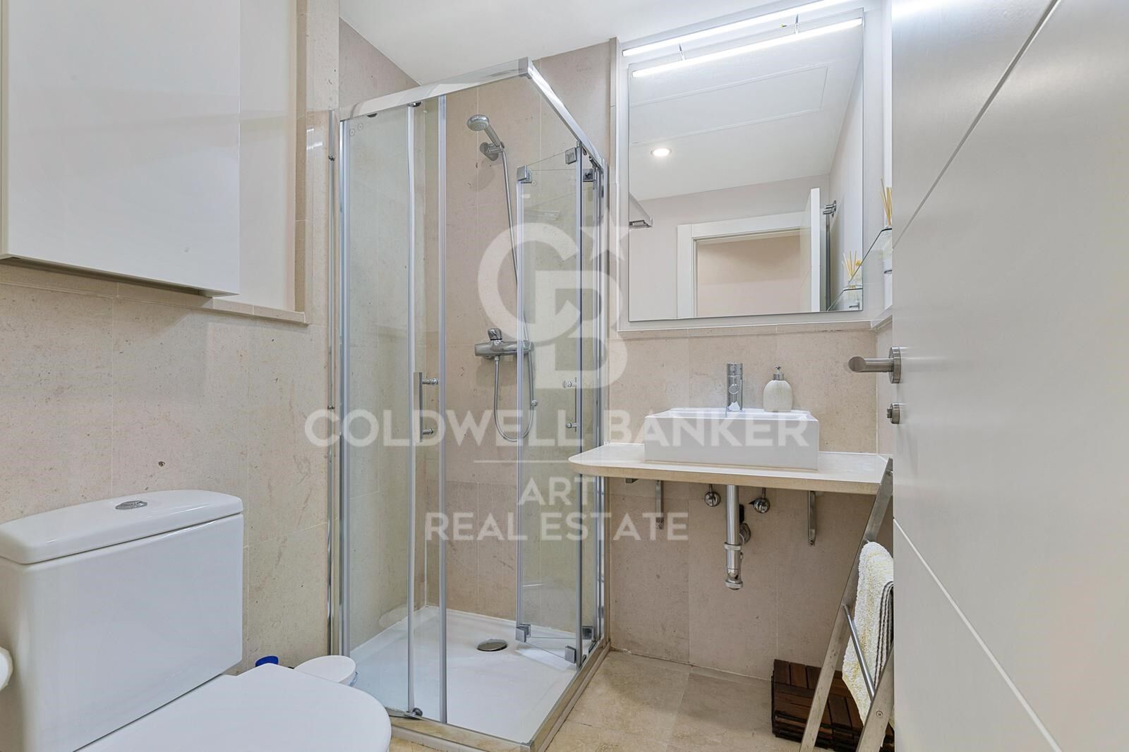 Exclusive flat in Los Flamingos Golf Resort, Estepona, Estepona.