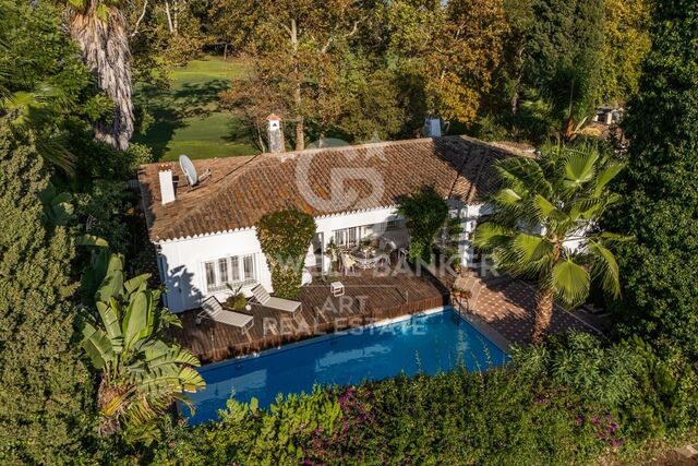 Frontline golf villa with privacy in Guadalmina Sur, Marbella