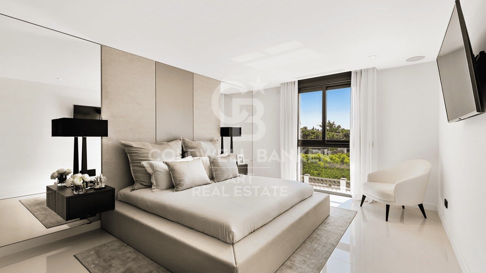 Villa de lujo de autor en el corazón del Valle del Golf de Nueva Andalucía