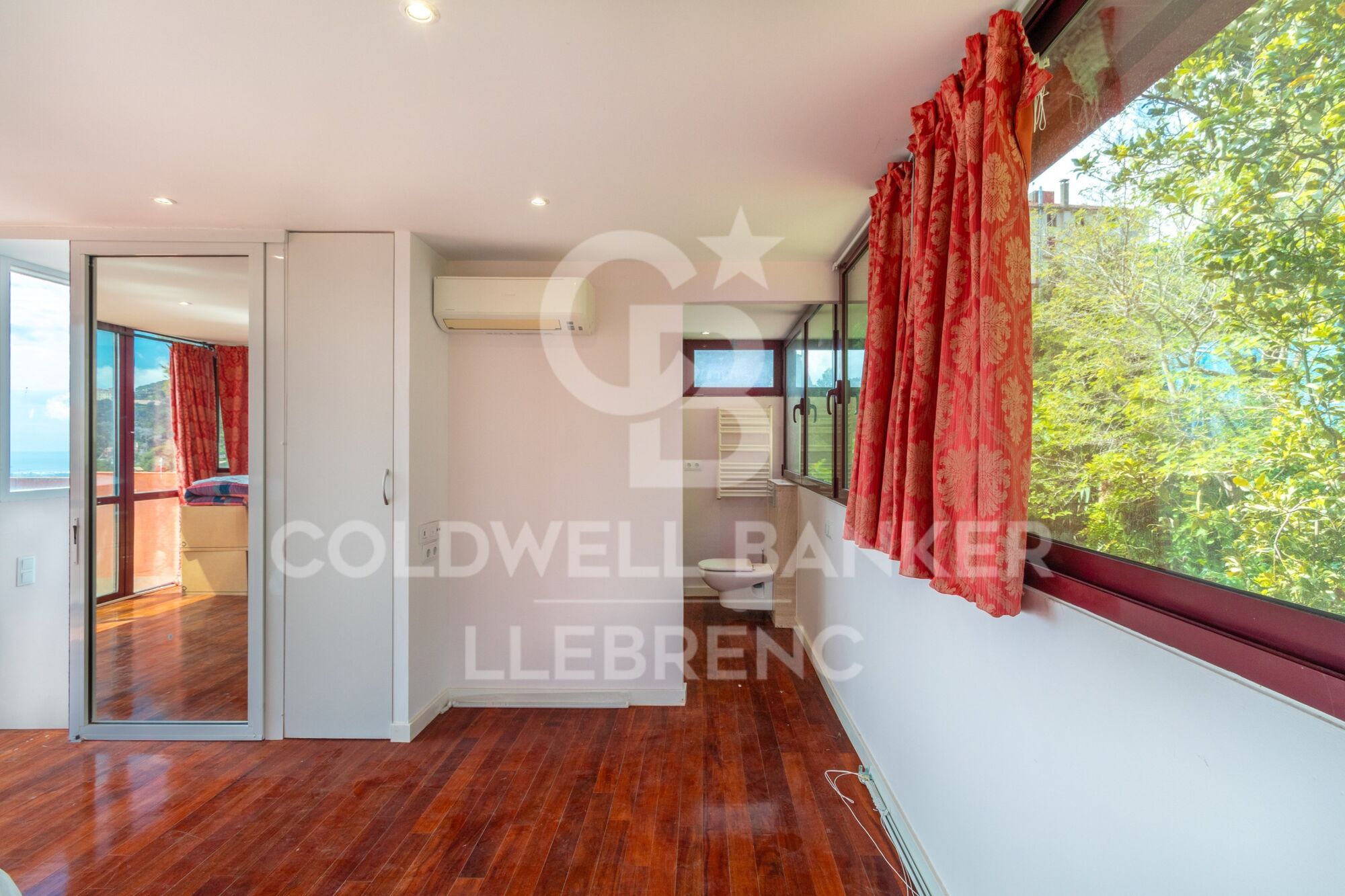 Exclusive House with Panoramic Views for sale in Vallvidrera