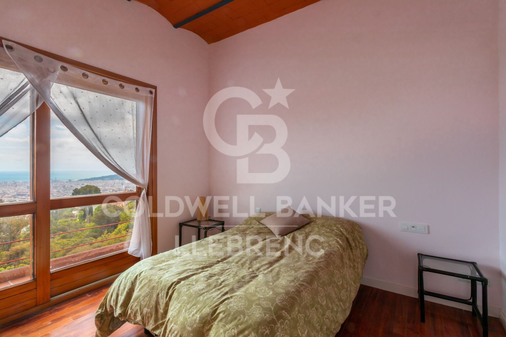 Exclusive House with Panoramic Views for sale in Vallvidrera