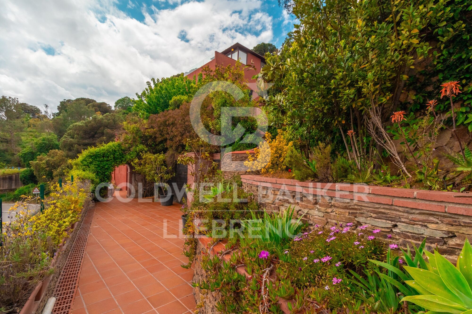 Exclusive House with Panoramic Views for sale in Vallvidrera