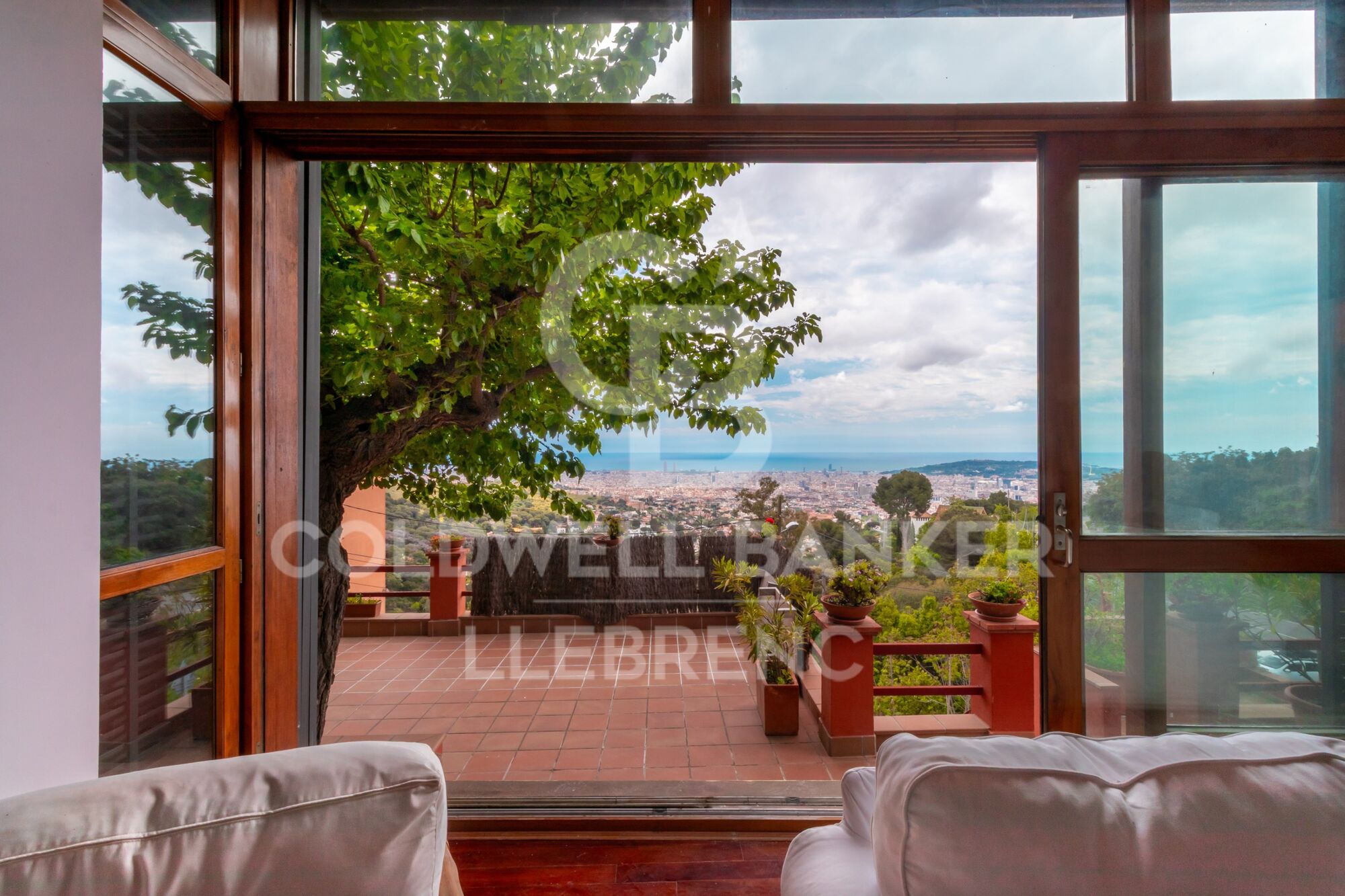 Maison exclusive avec vue panoramique à vendre à Vallvidrera