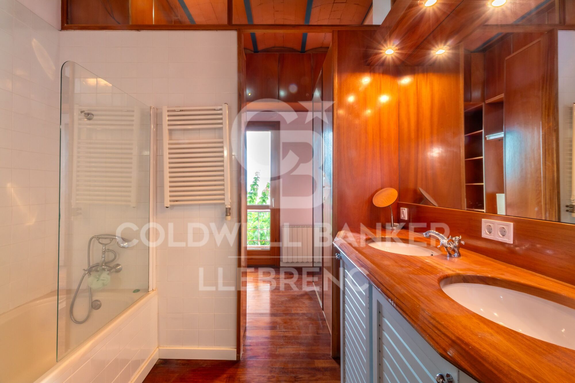 Exclusiva Casa con Vistas Panorámicas en venta en Vallvidrera